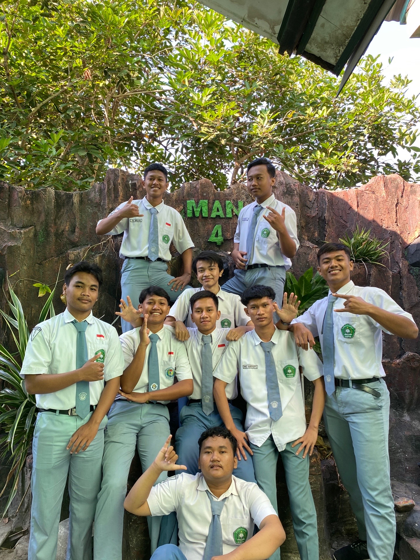 @XII A MIPA 1