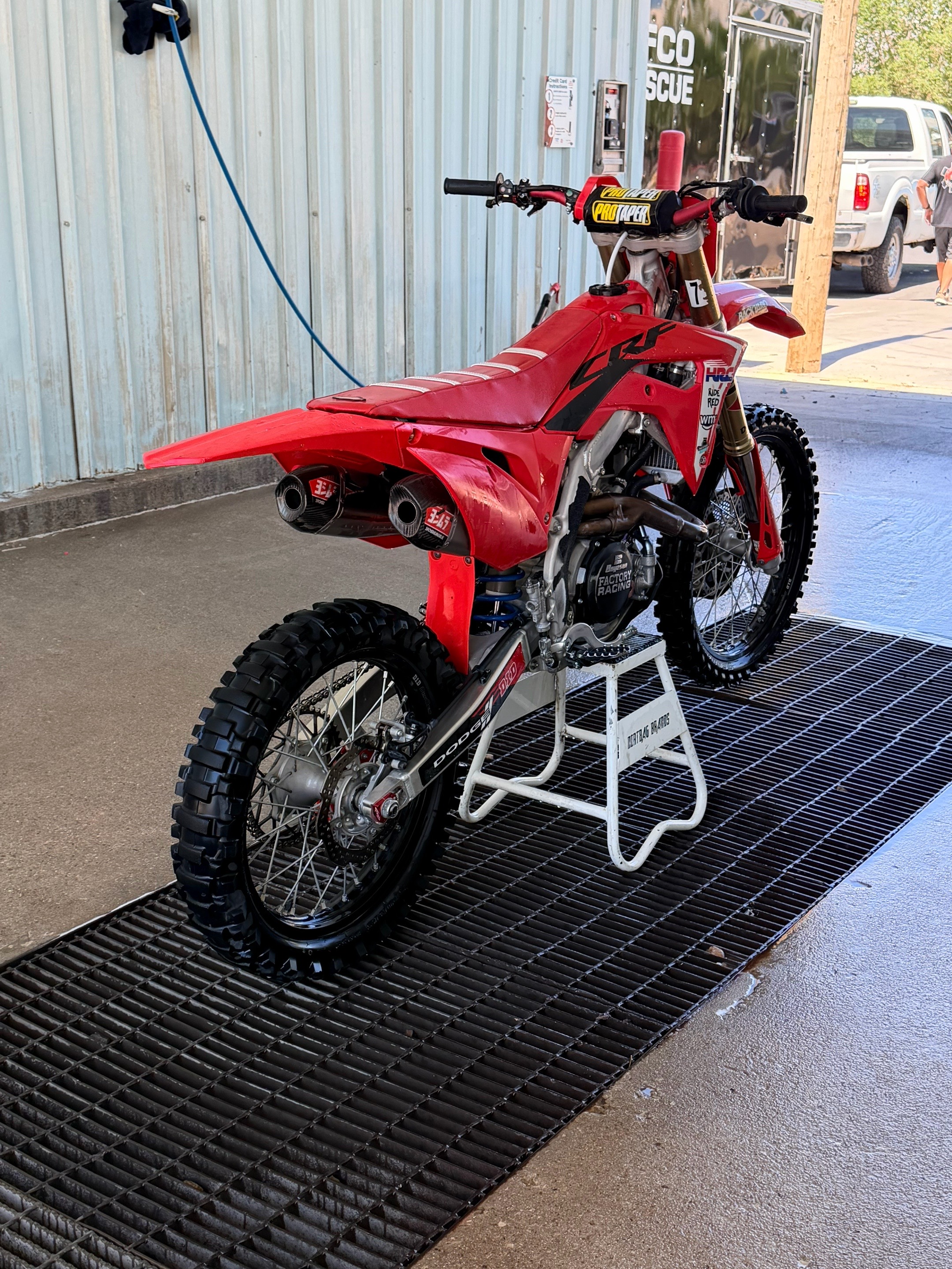 @smiley_crf450r