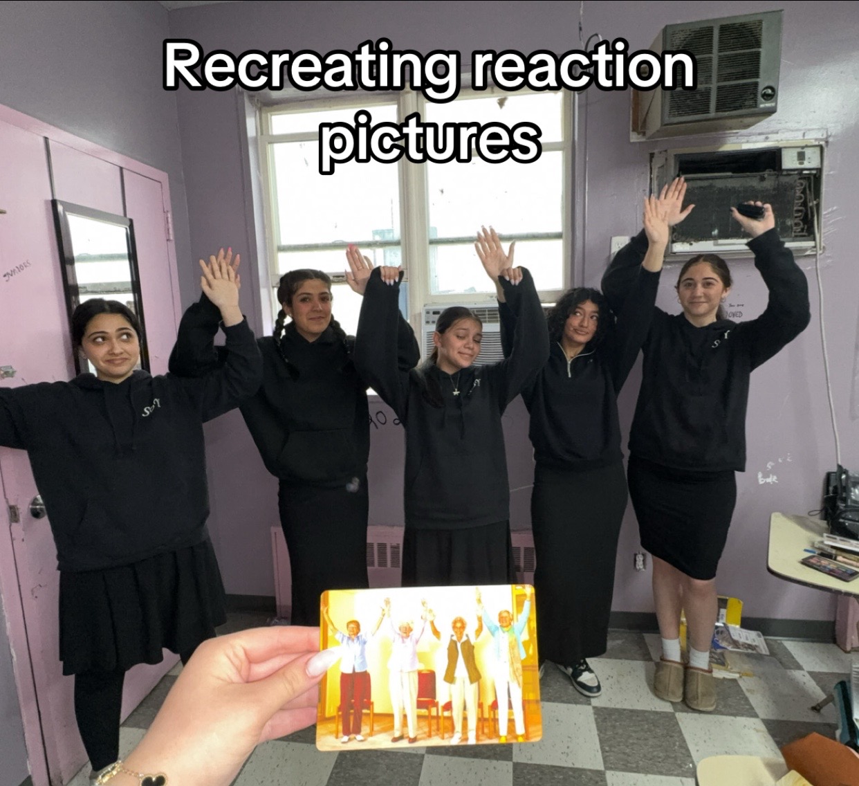 @Shaniqua ๐งโ๏ธ