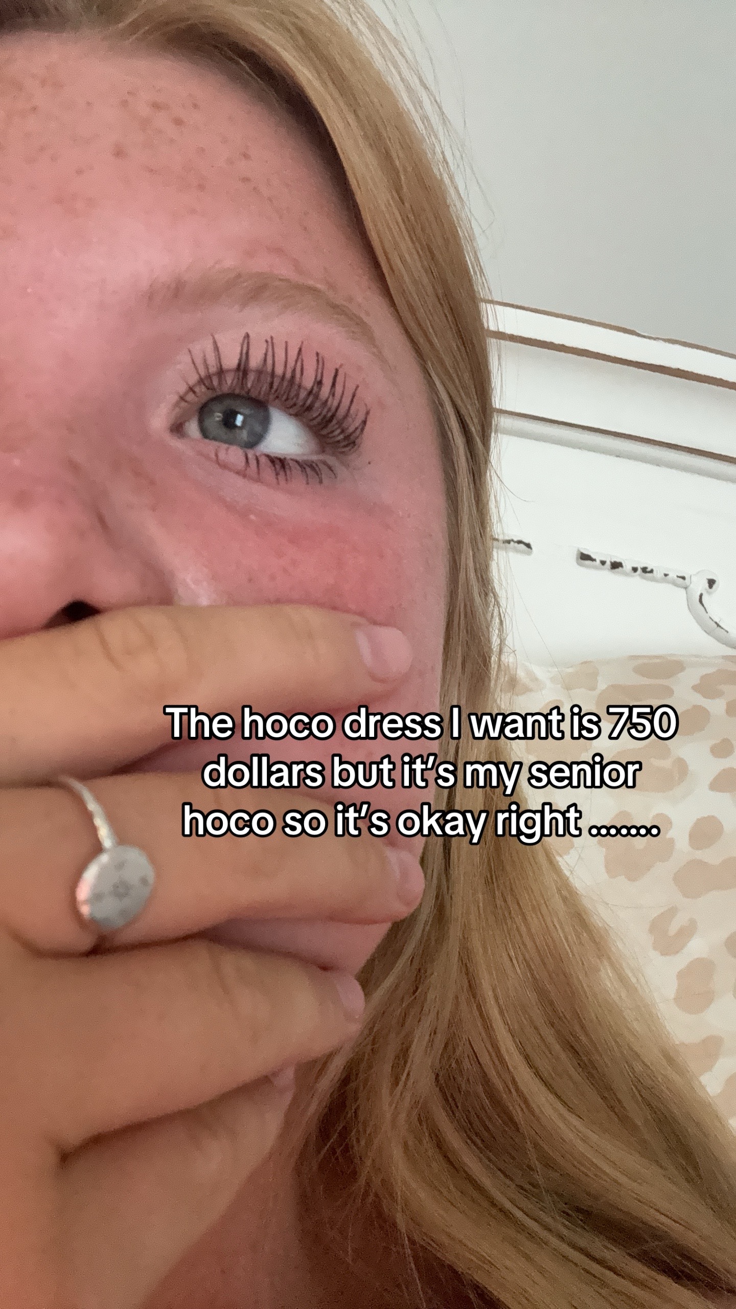 @👩🏼🦰👩🏼🦰