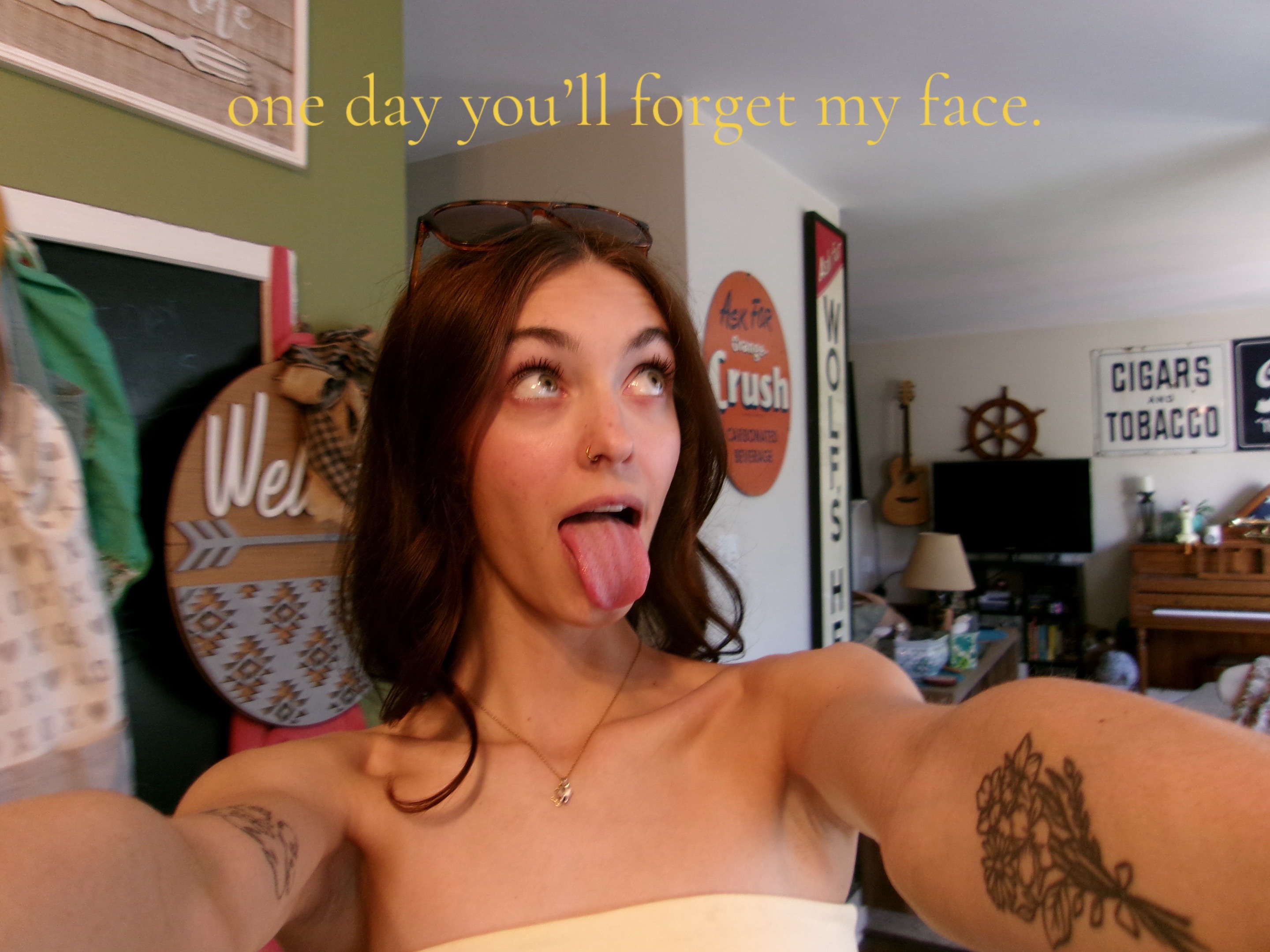 @ry<3
