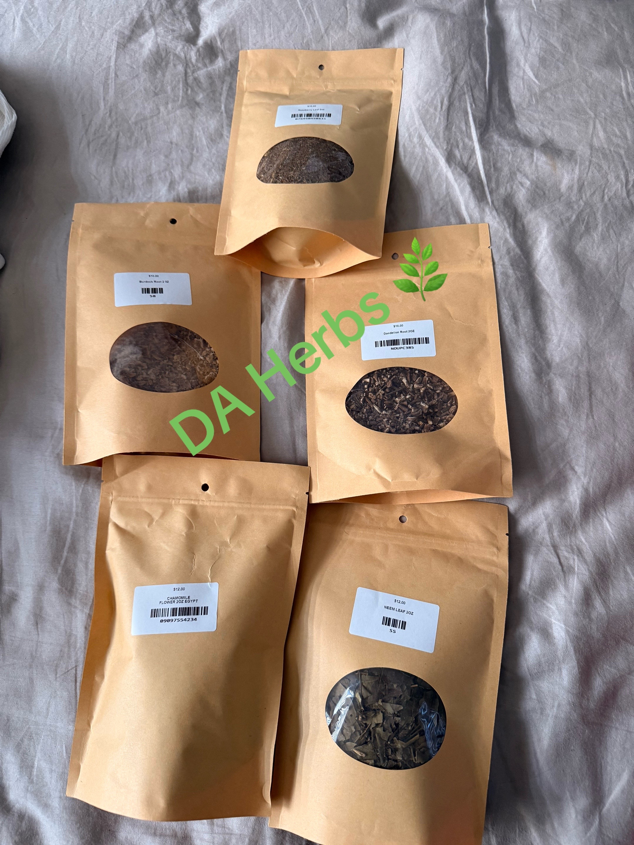 @9etherGoddess