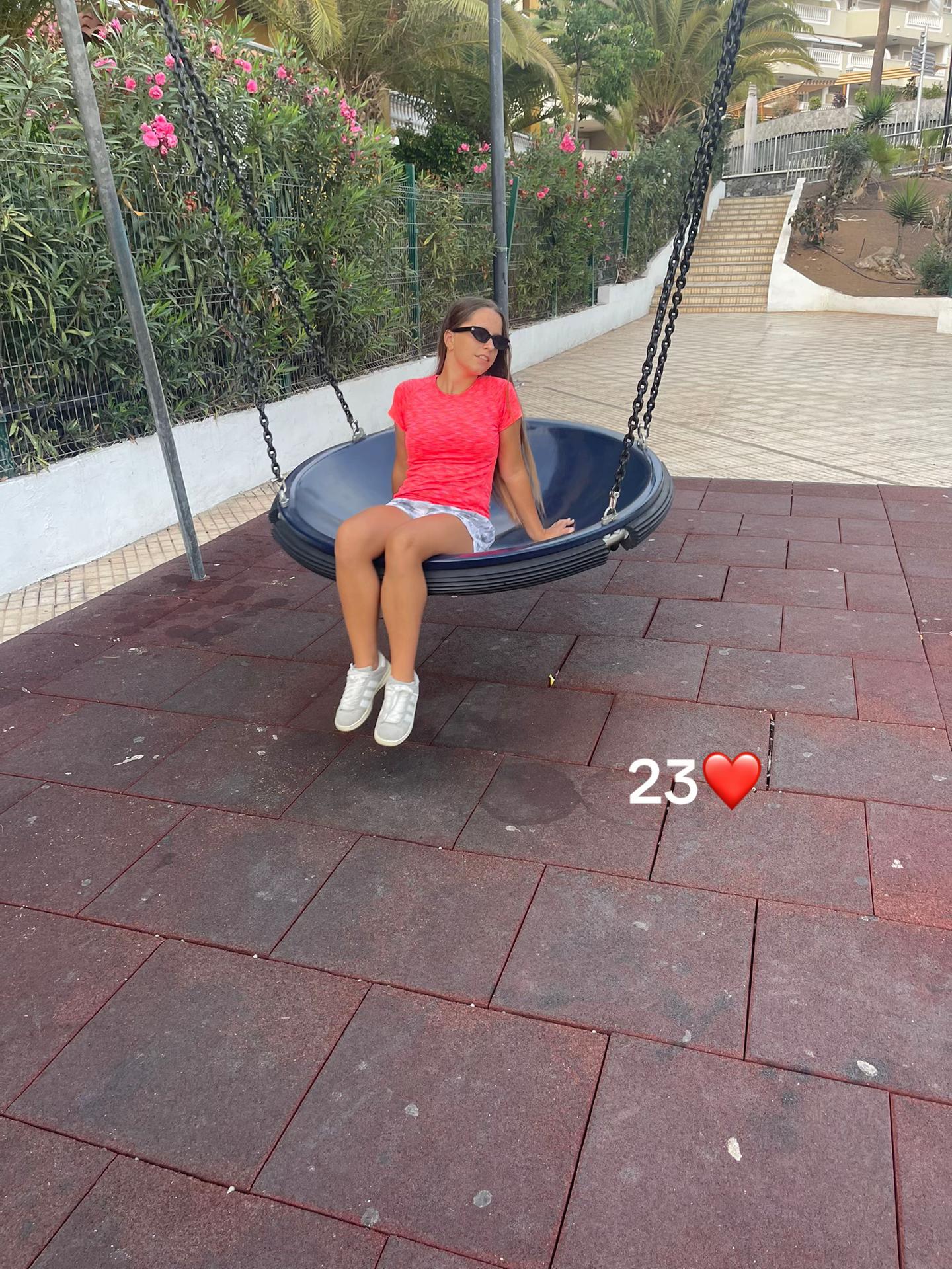 @loura_love1