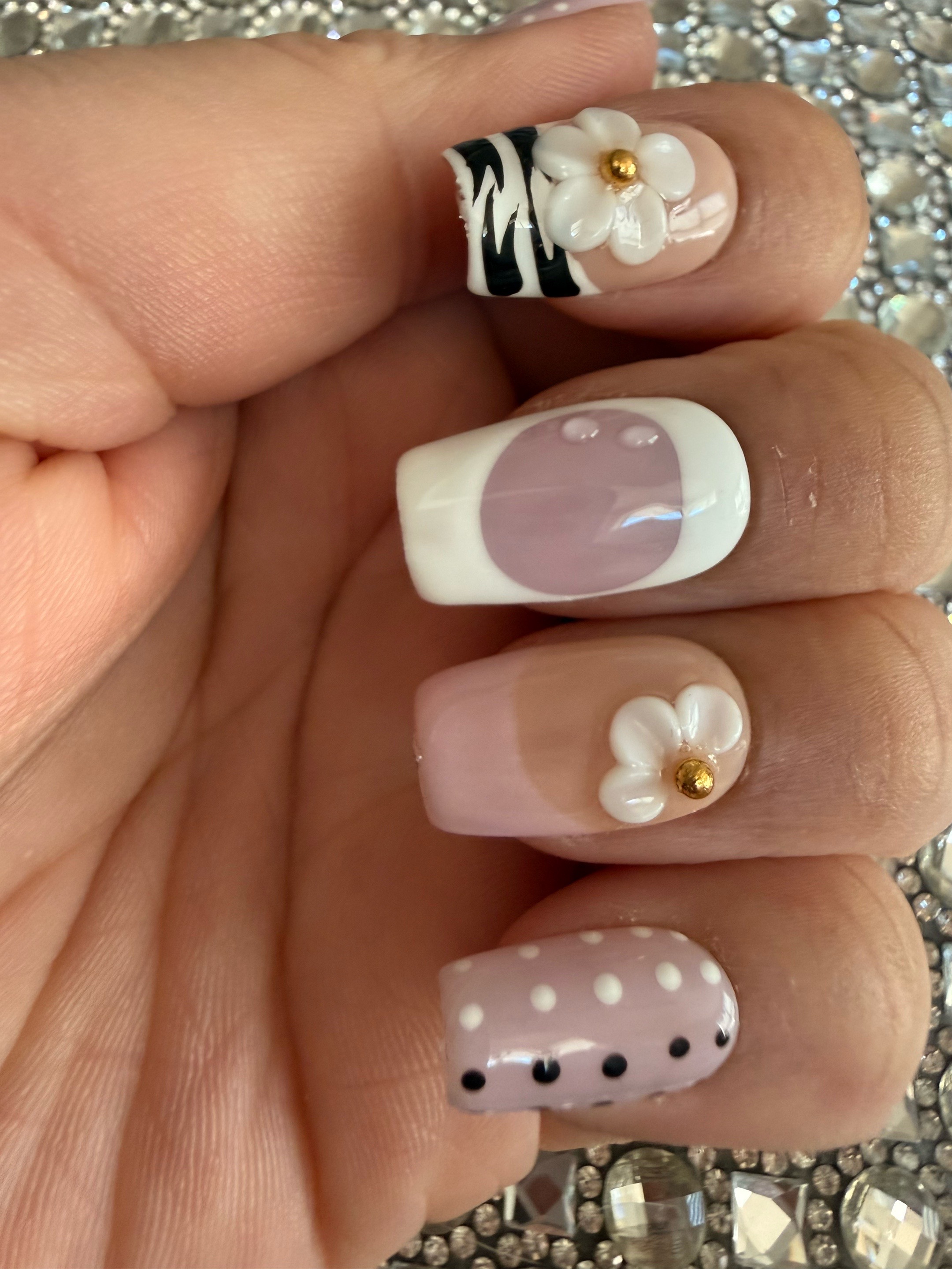 @Pretty Girls, Plants & Glam
