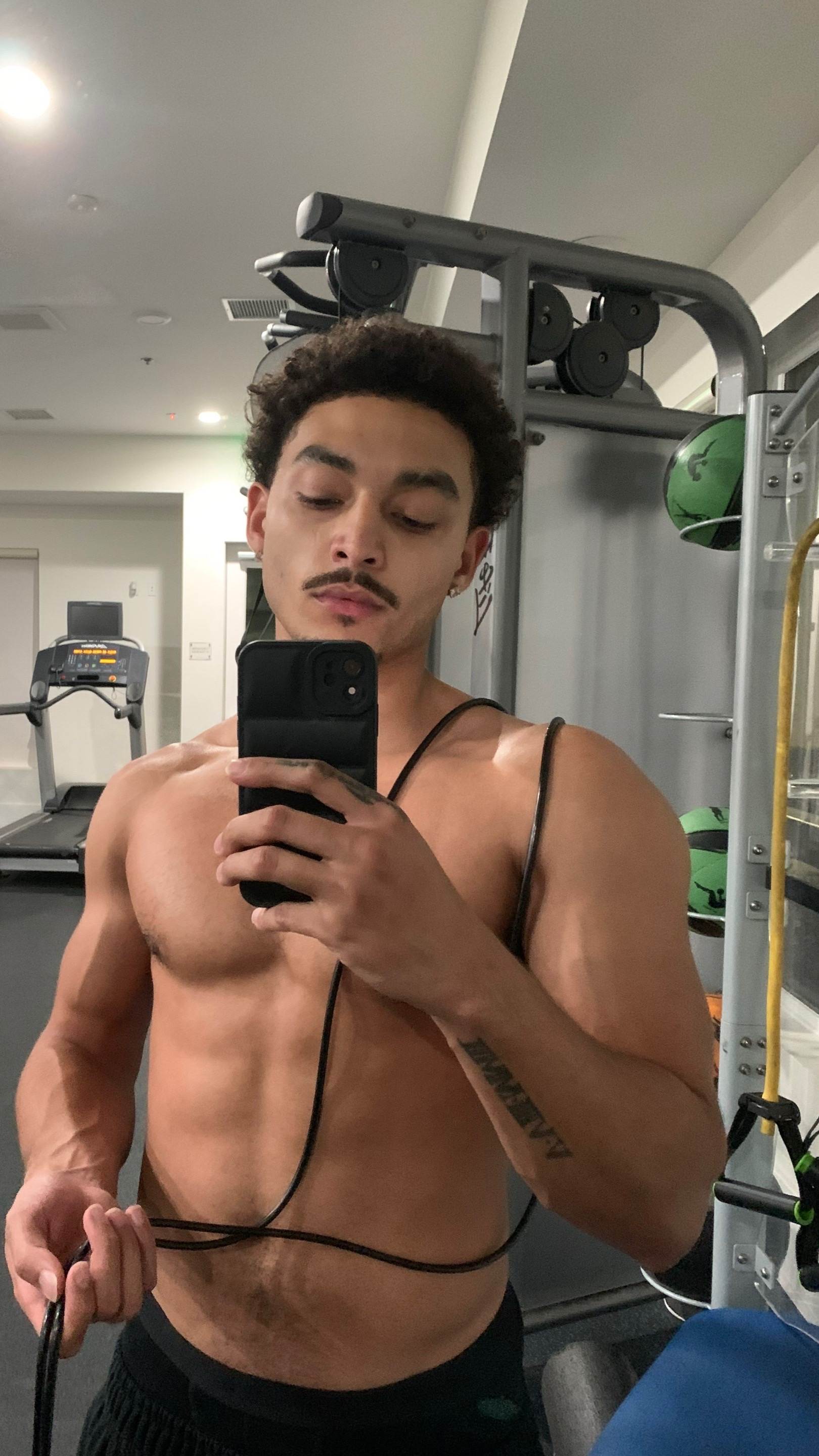 @deadinsyde