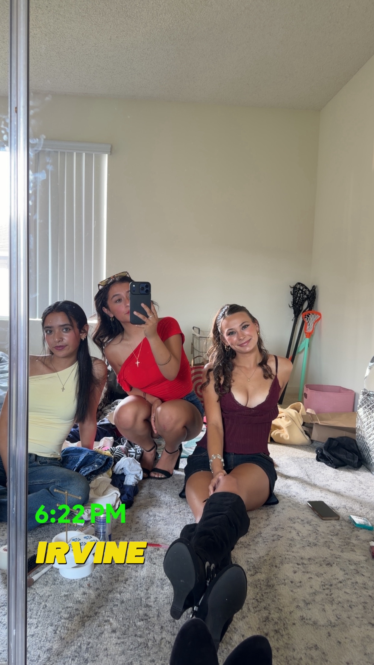 @lyndsay_devargas