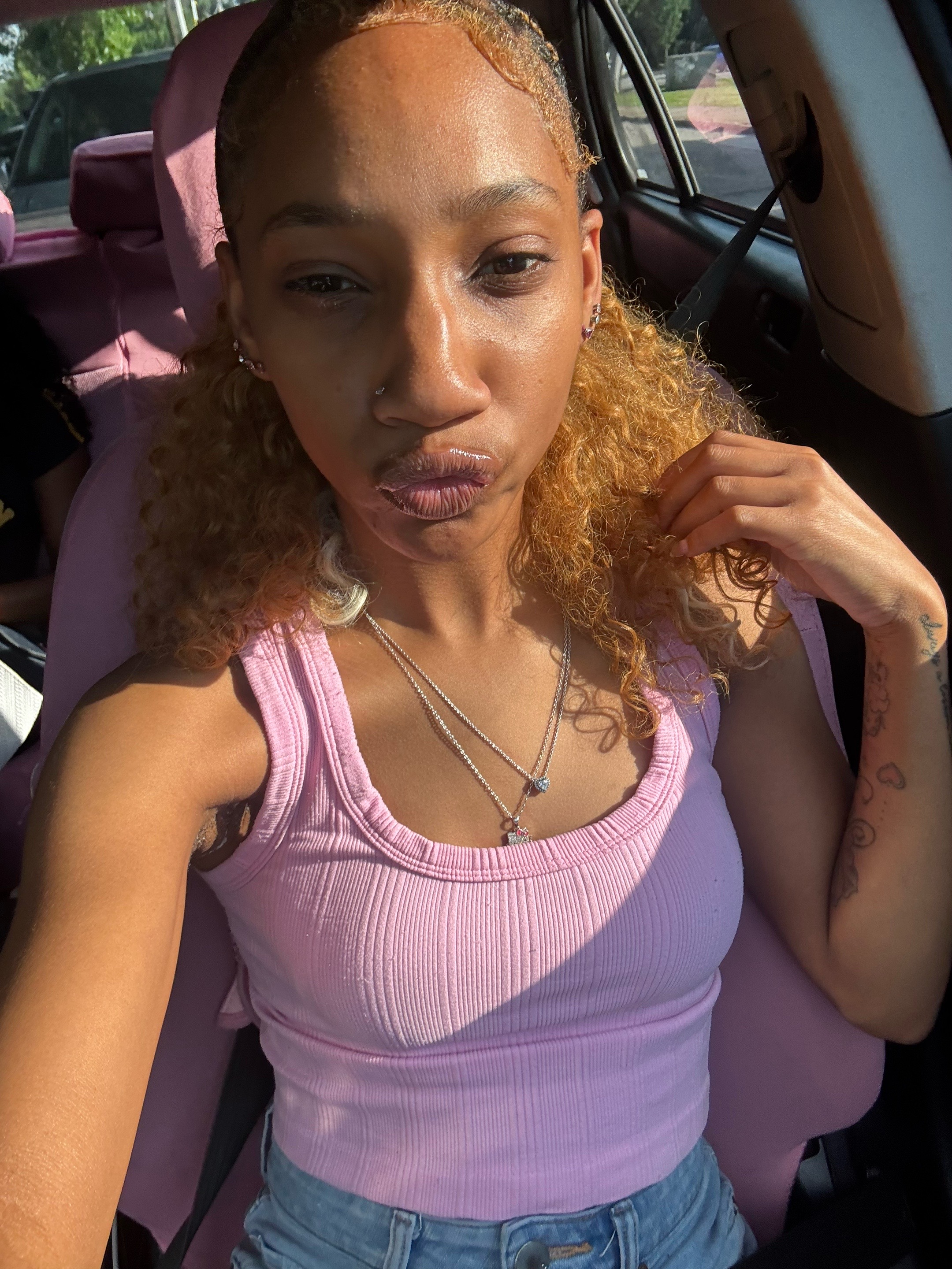 @strawberry shortcake🩷