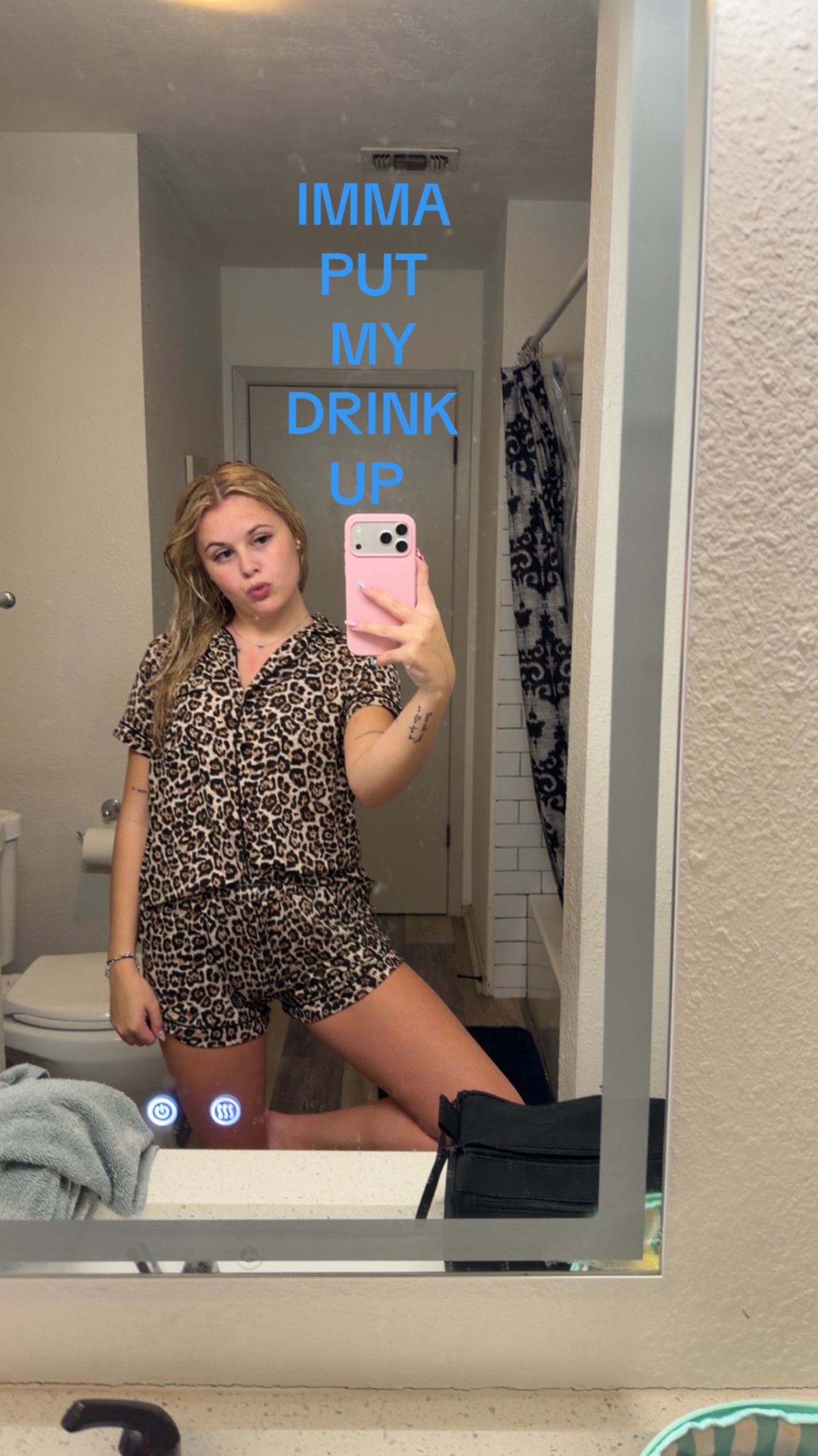 @karlee faye 🐆🎱🍒