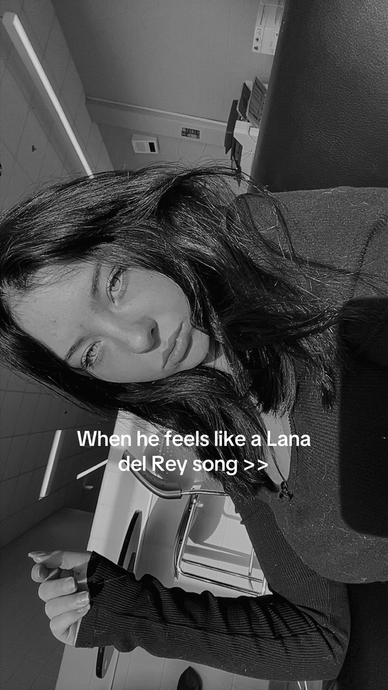 @𝐸𝑚🌼