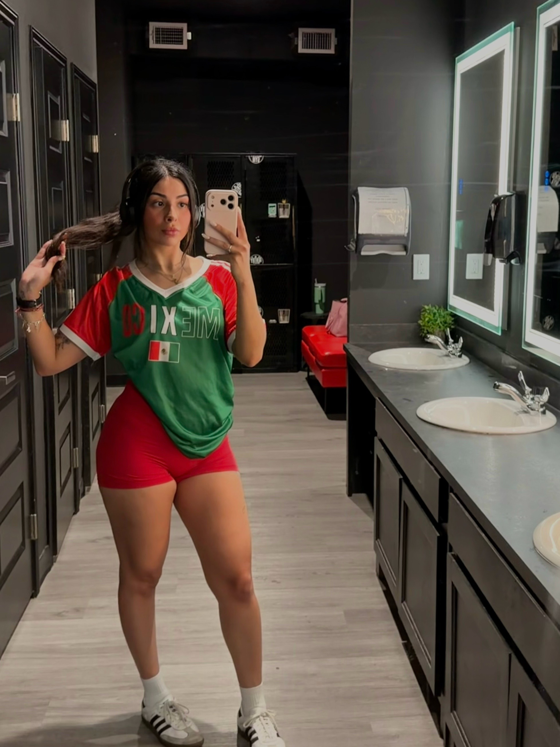 @JADE