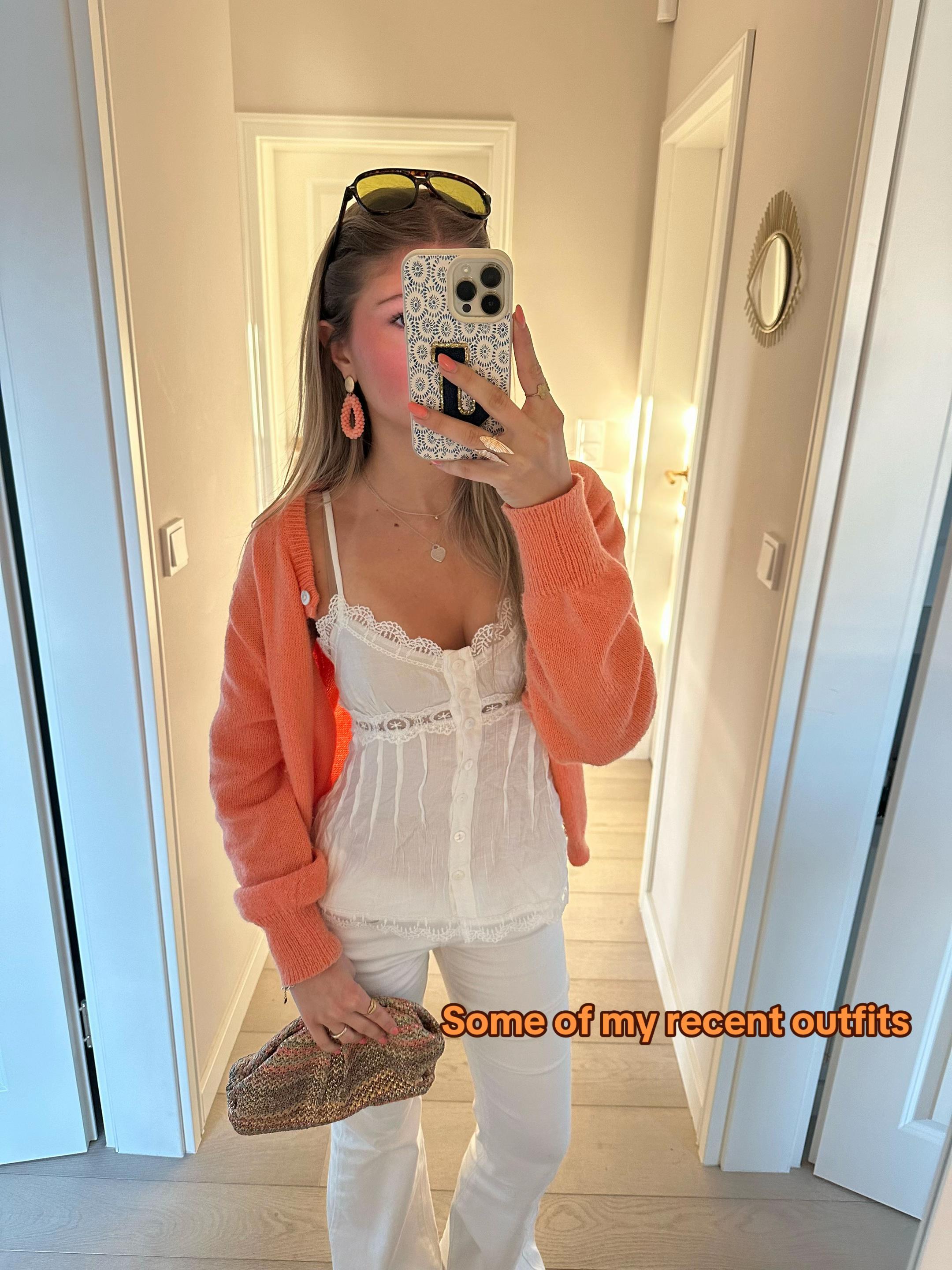 @Joliene