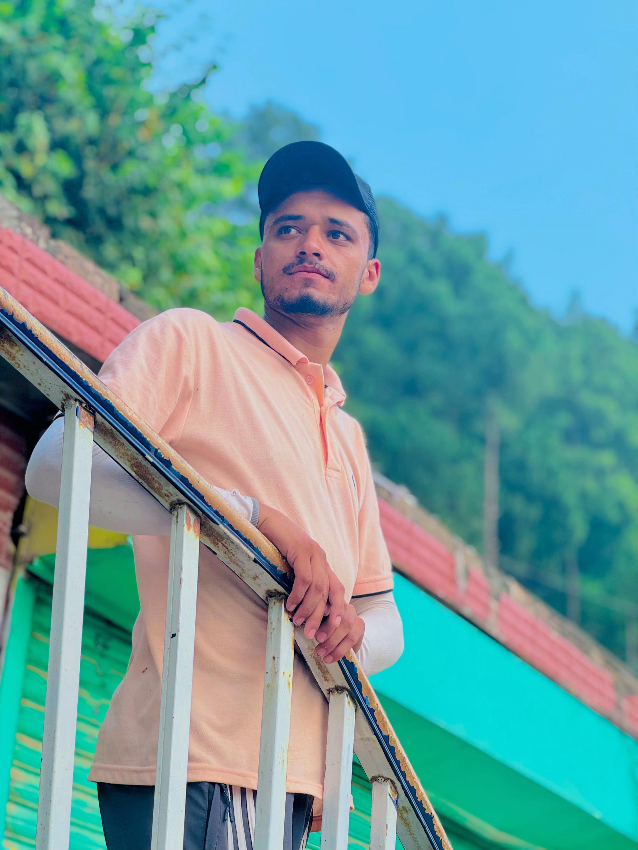@SaYYaM BhaN`⁹⁰`💝