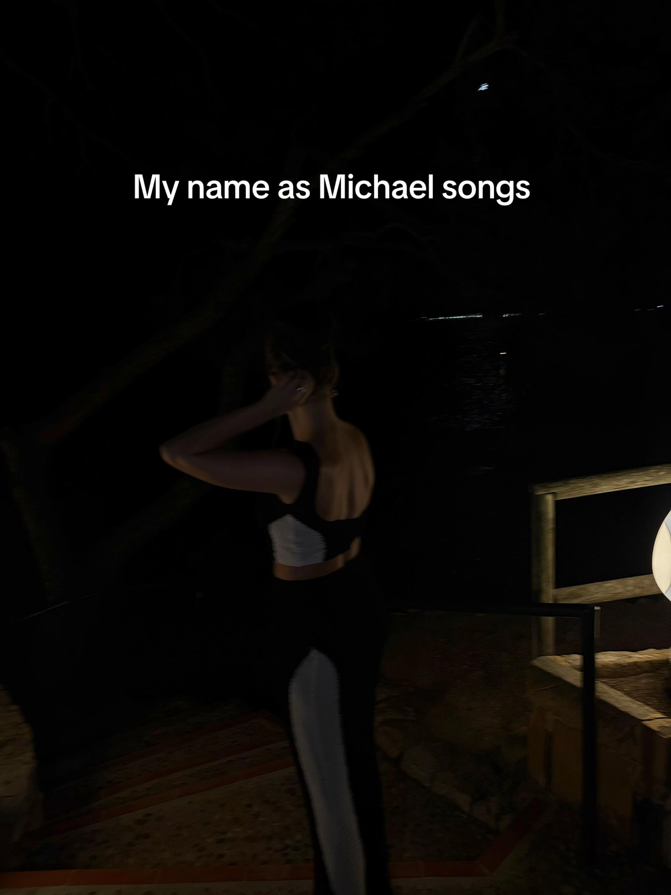 @Olivia Byard