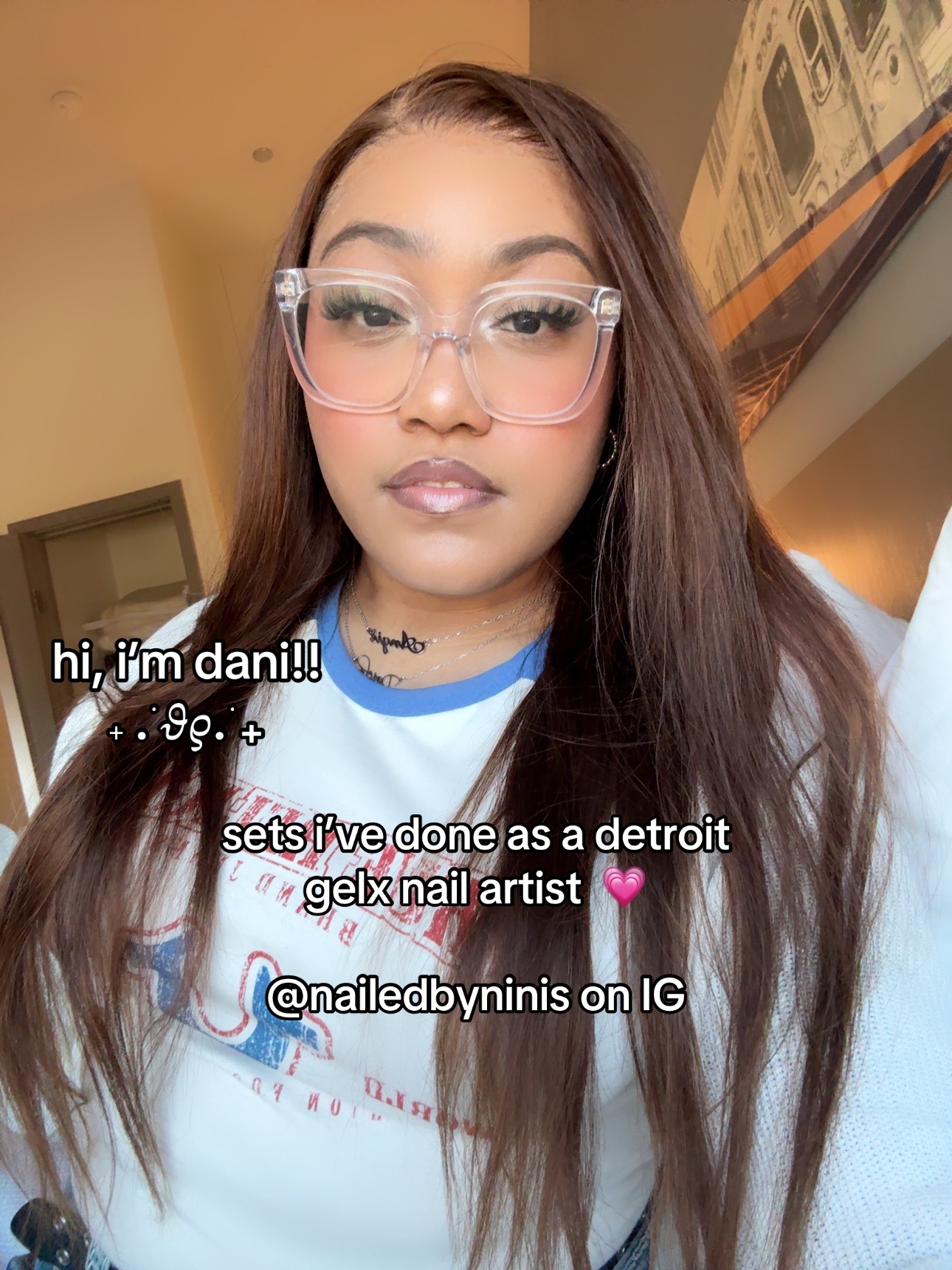 @dani ✩ | @nailedbyninis on IG