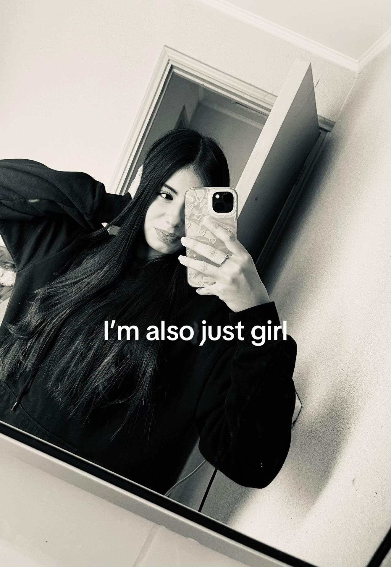 @𝐂.