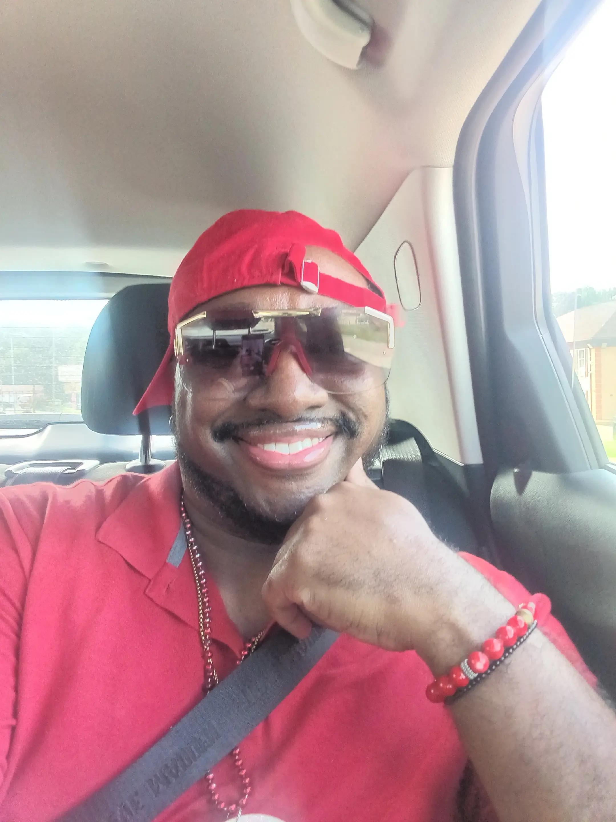@MR.DONTAVIUS L. WILLIAMS