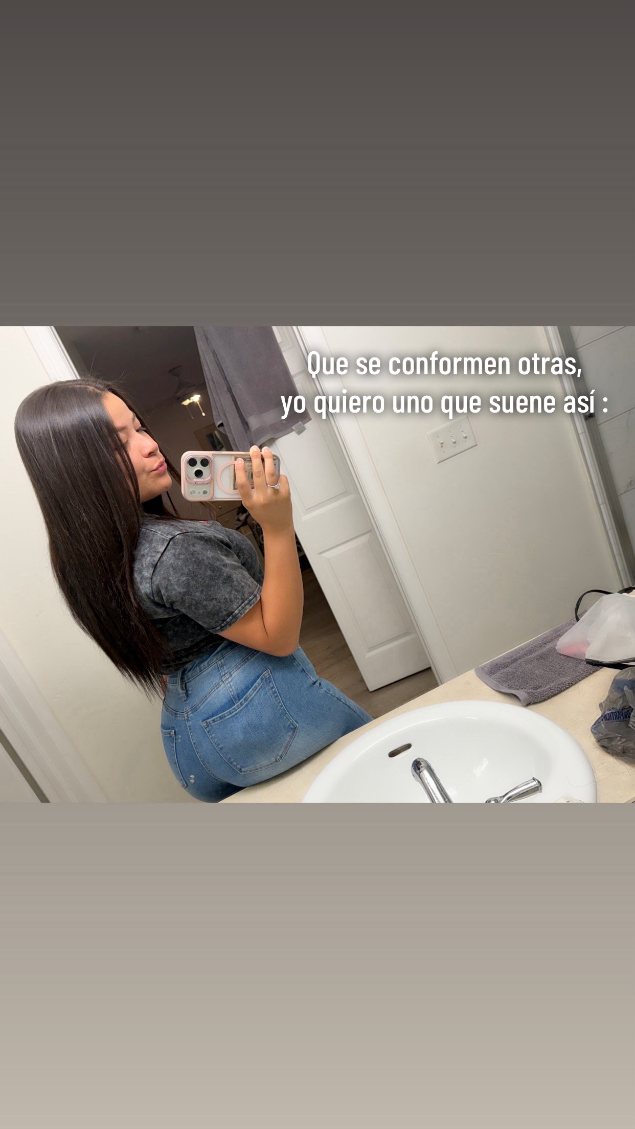 @M I A VALENTINA😈😈