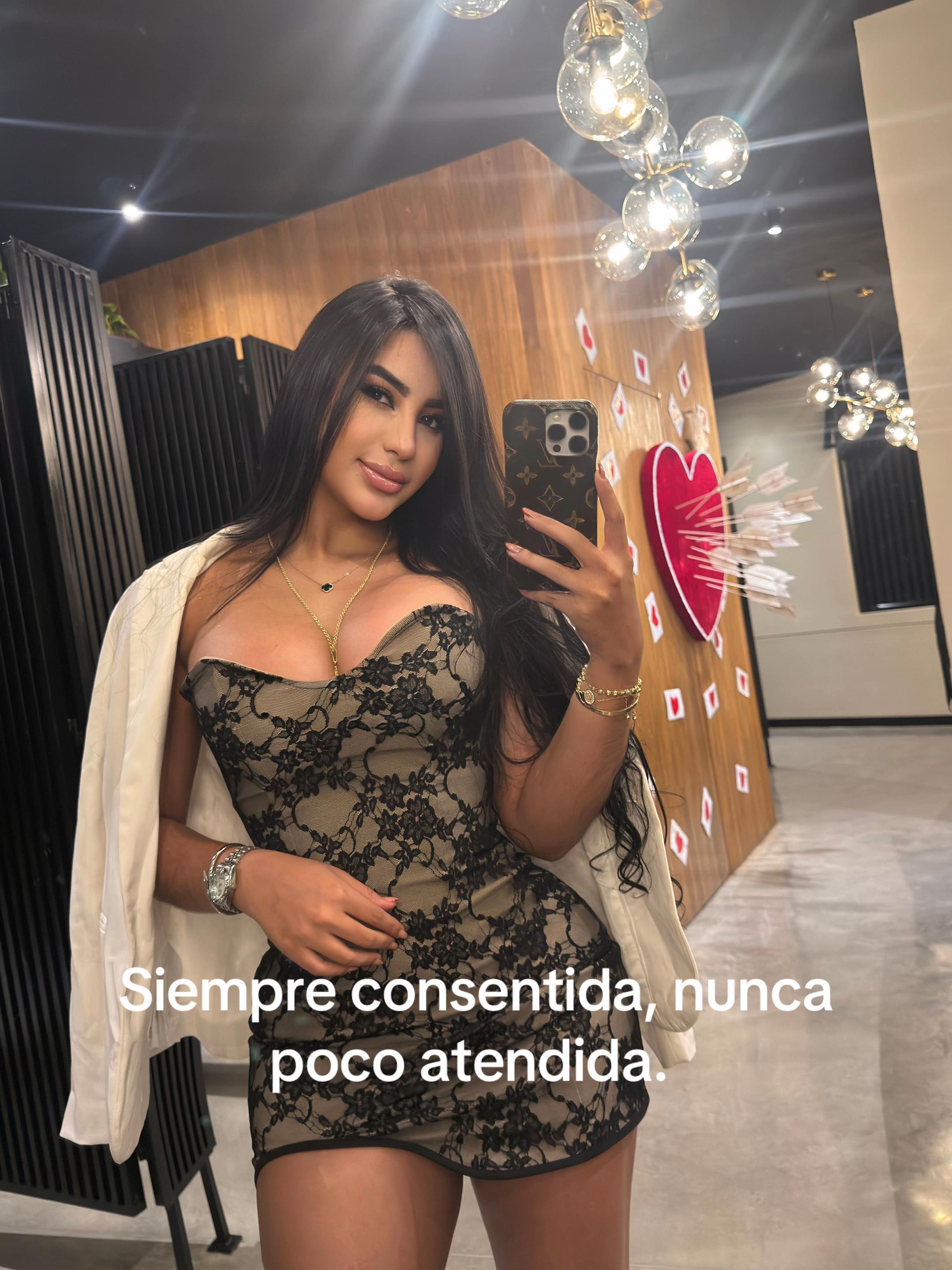 @isabellamolina_21