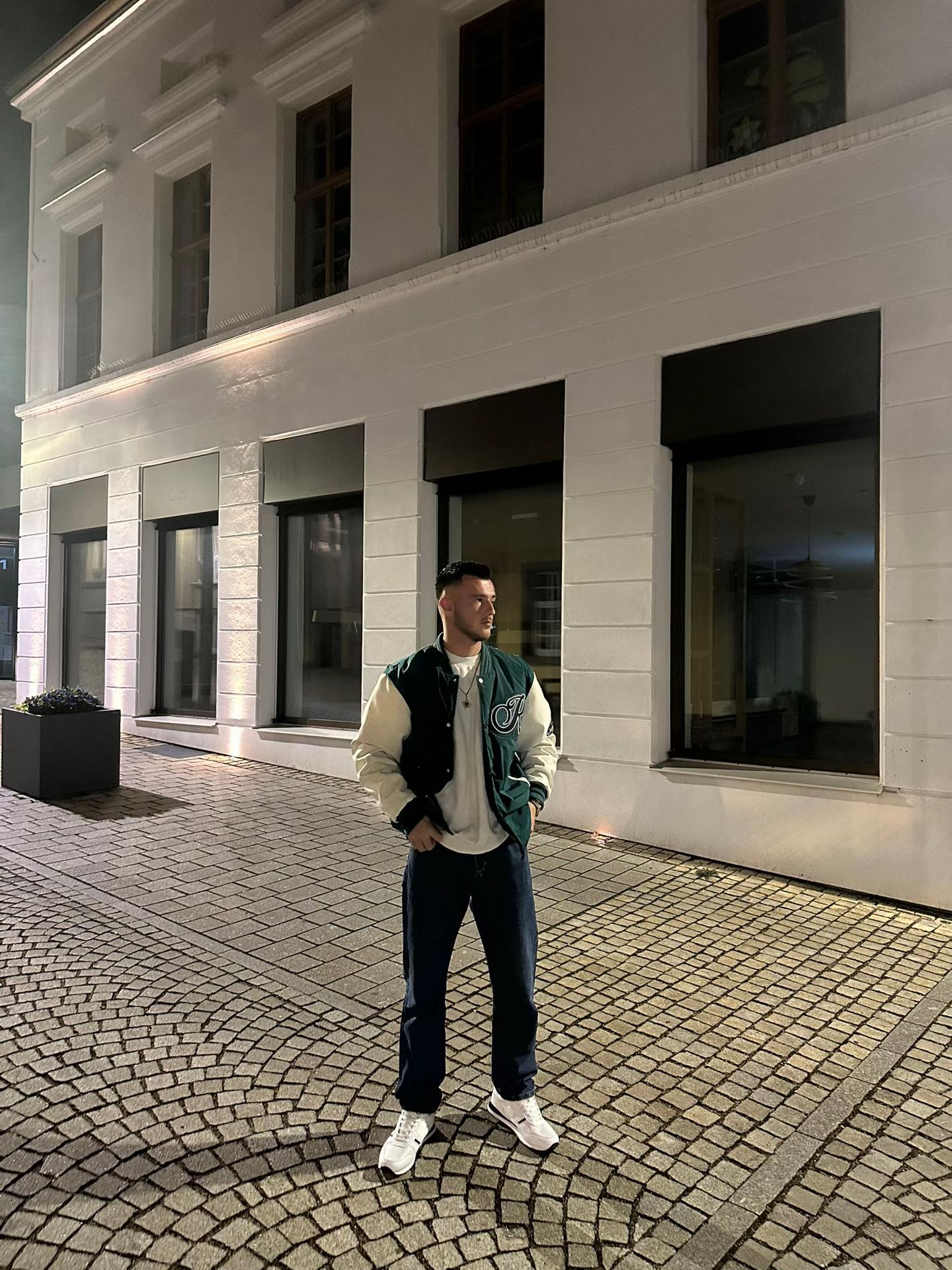 @Enis🇦🇱