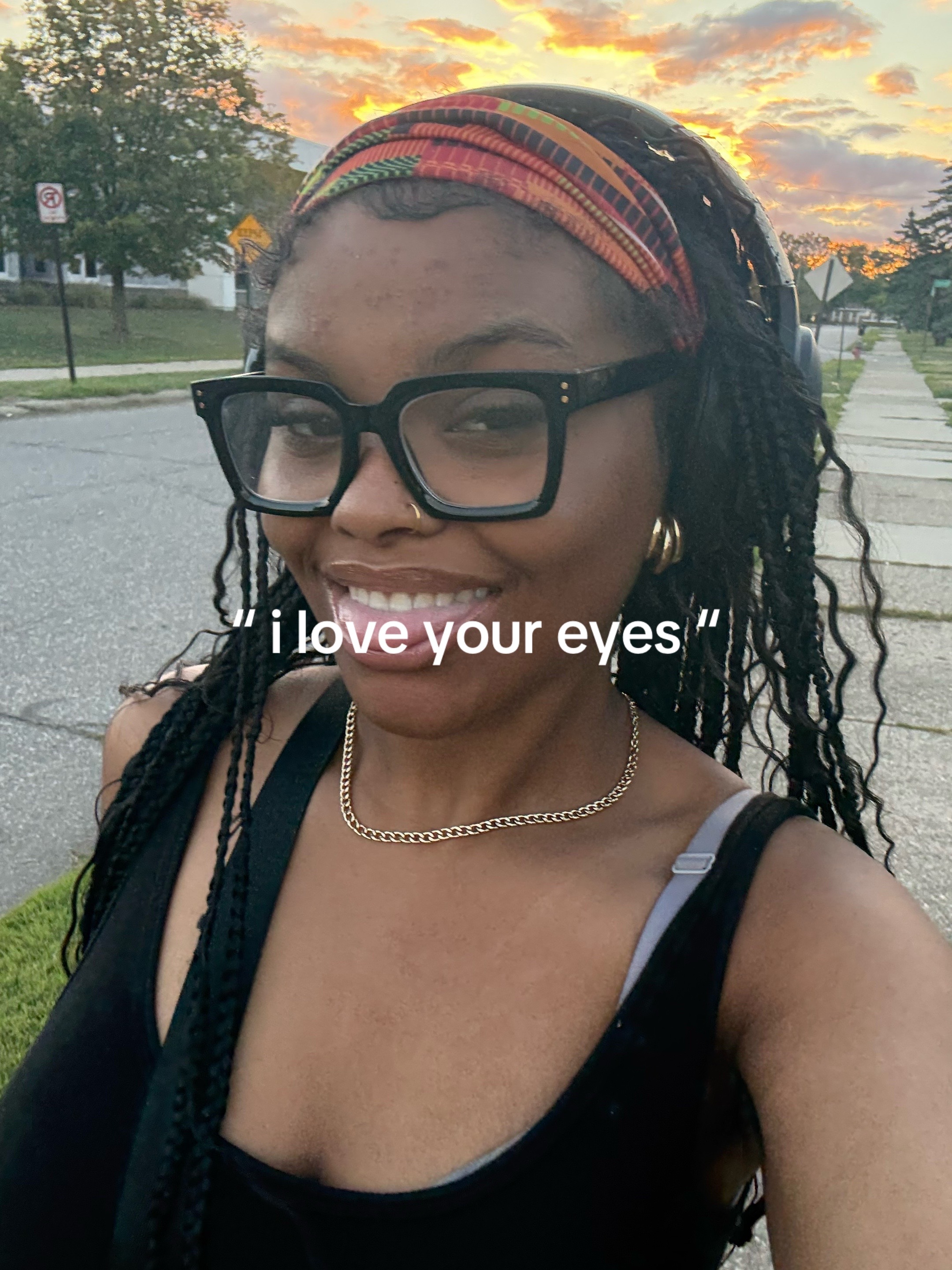@️