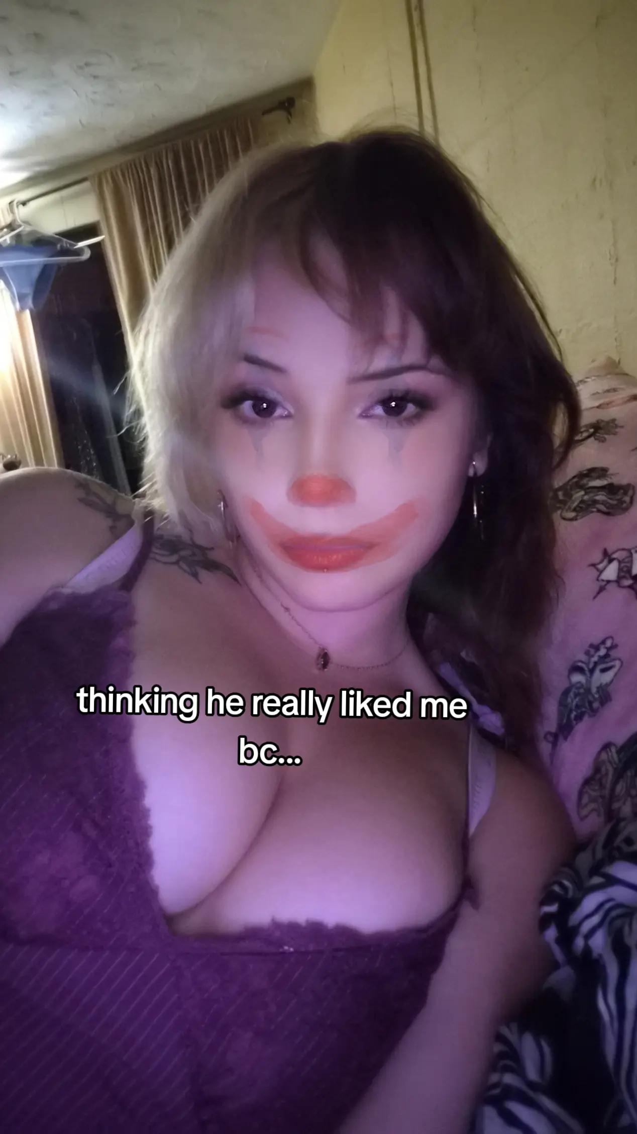 @Pog Bunny 💋