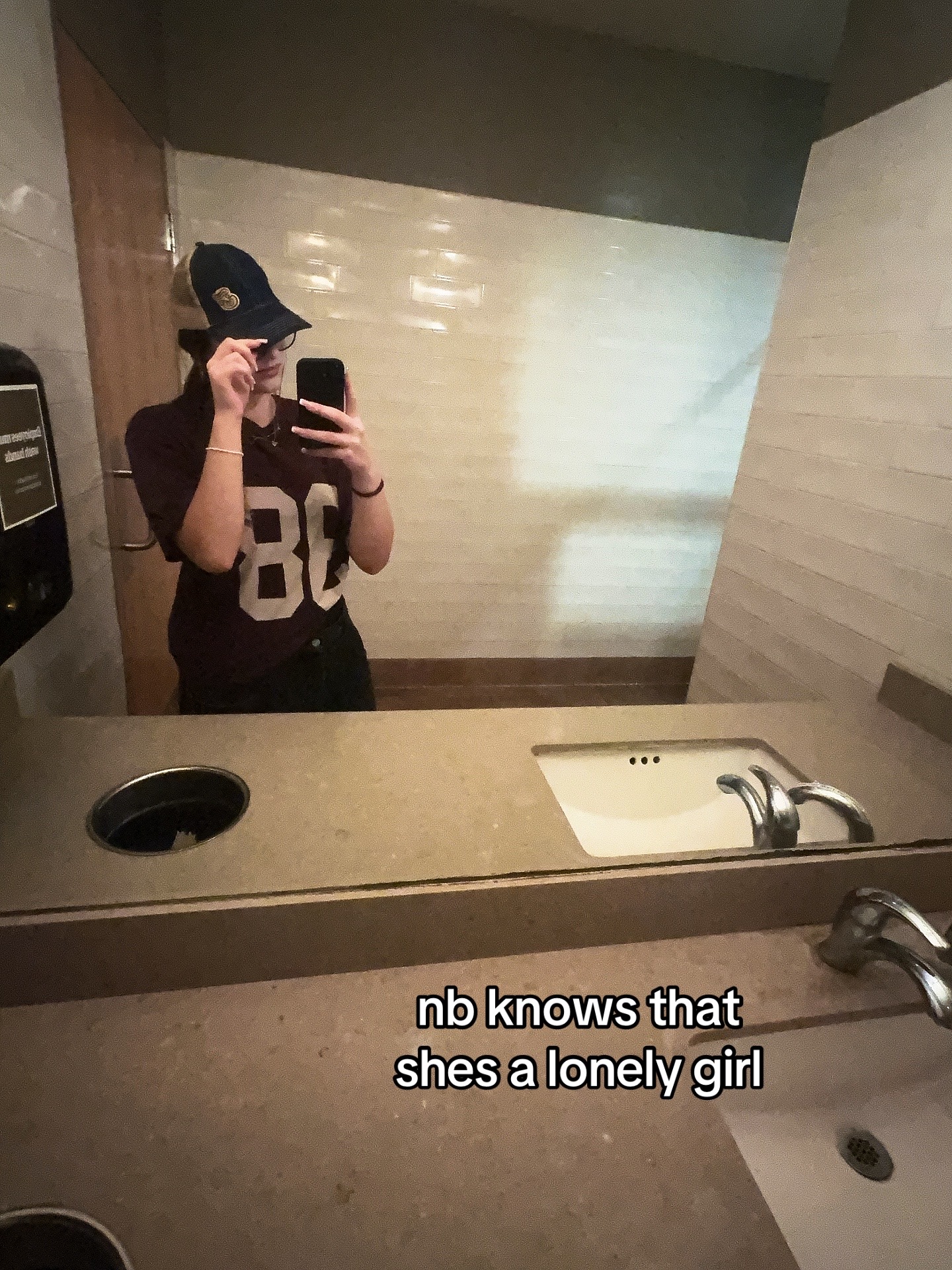 @♰