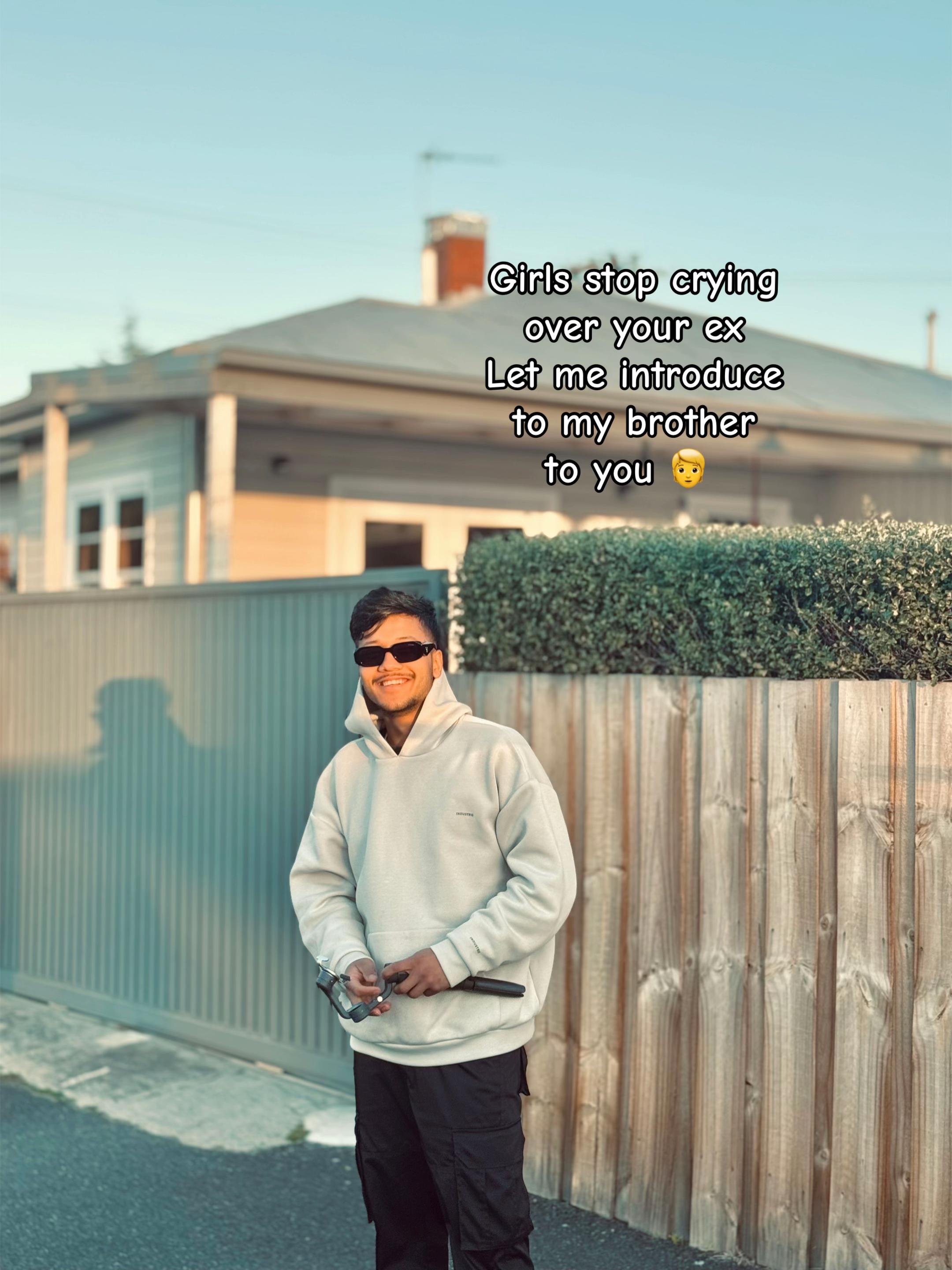 @Roness