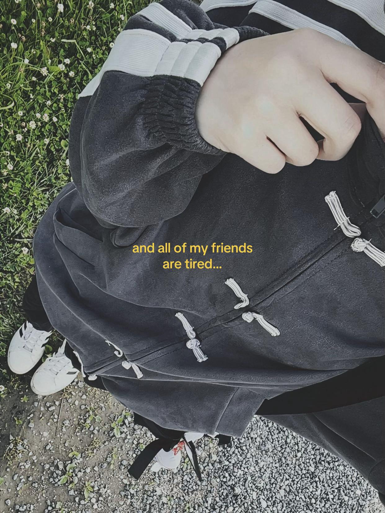 @♯𝓴𝓻𝓲𝓼 ! ׅ 🪼