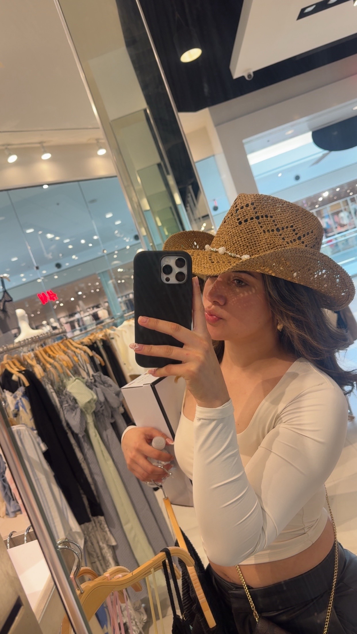 @Sayra🖤🩵