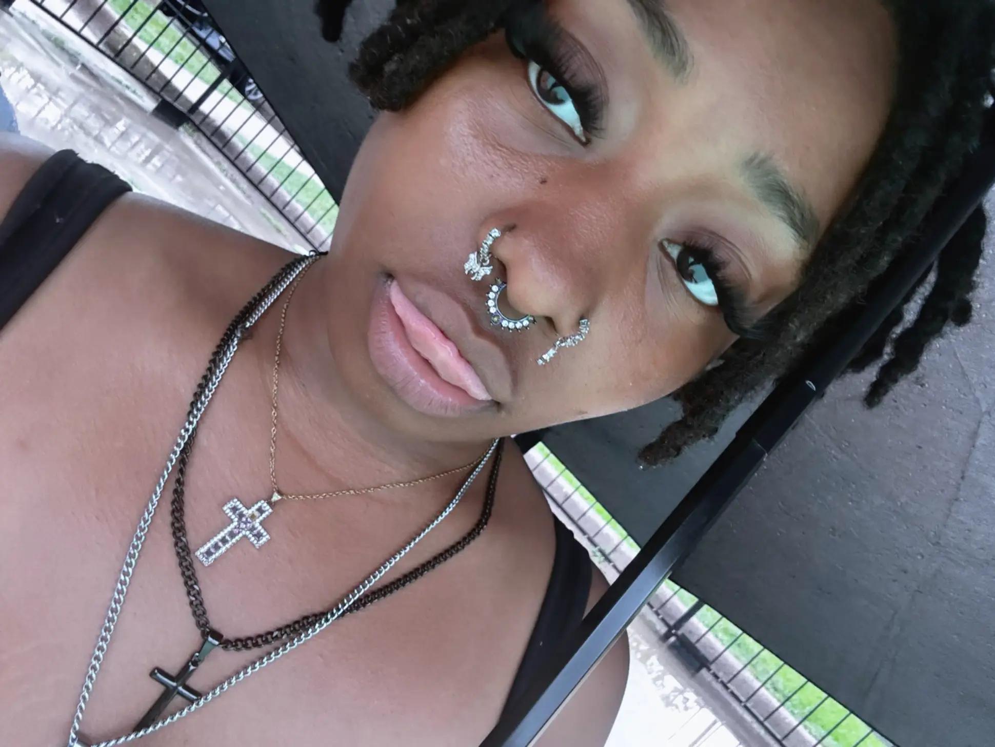 @zxzx.isleedavis