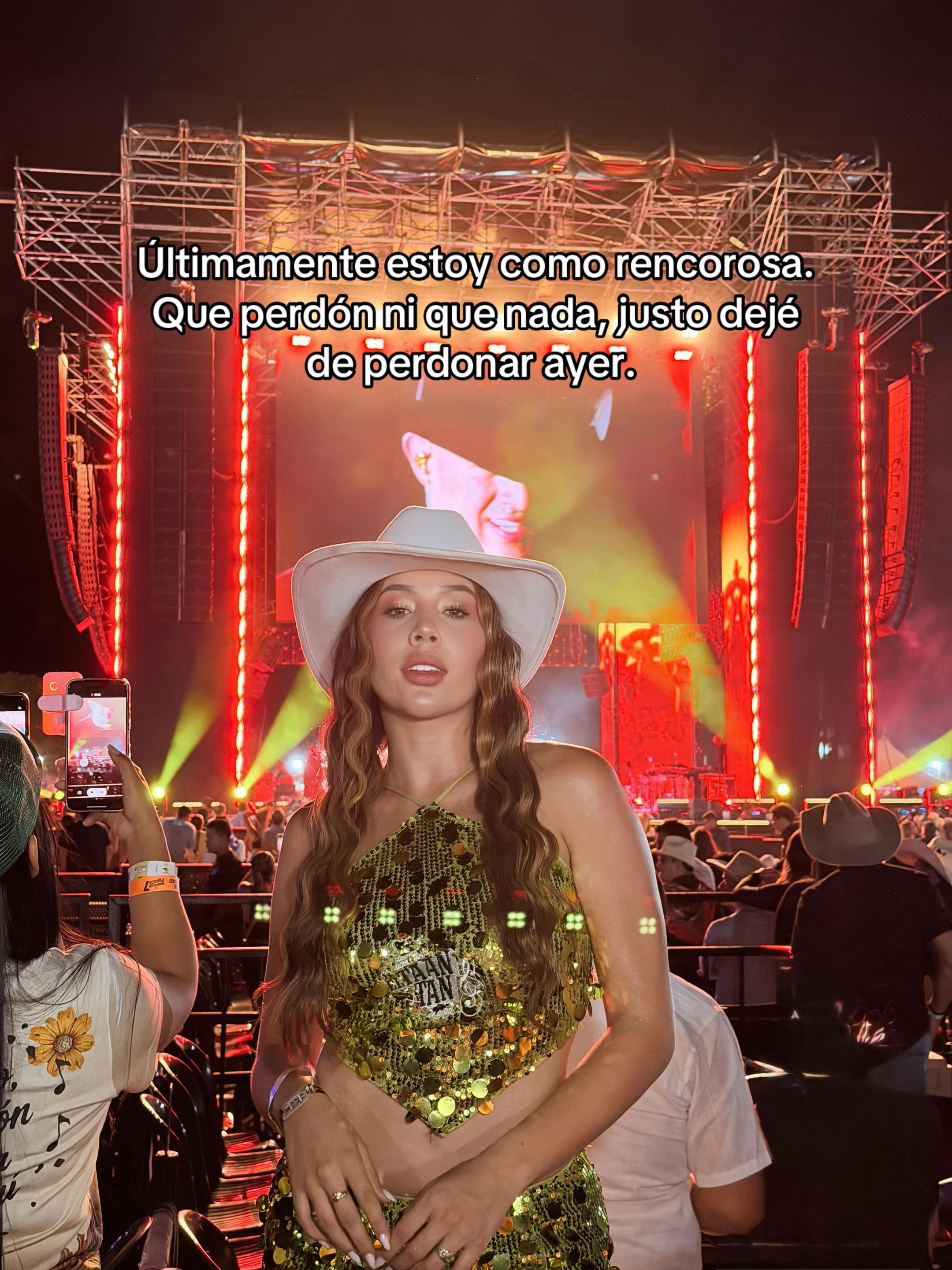 @Luisa Artunduaga👑