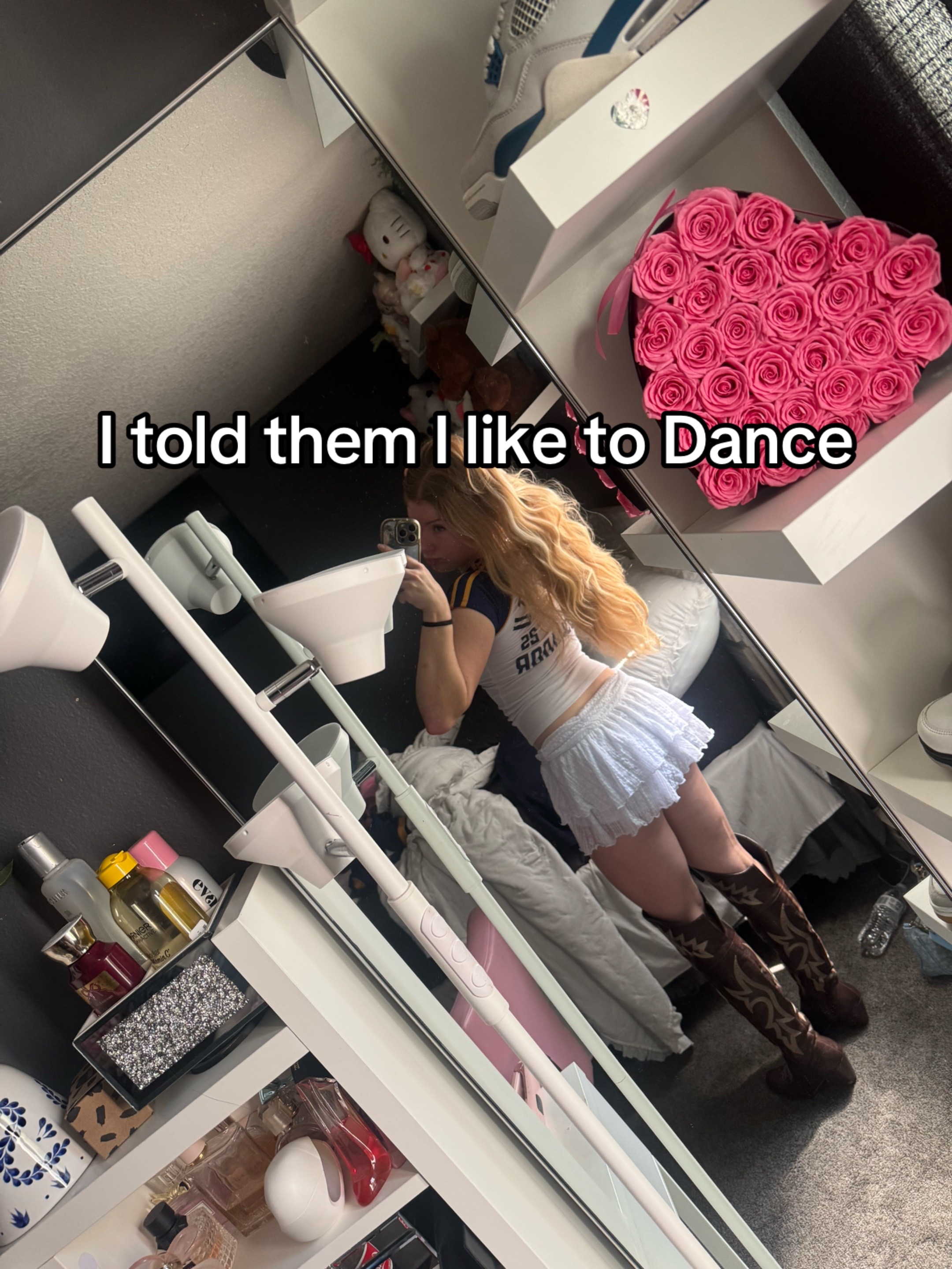@Angelina p