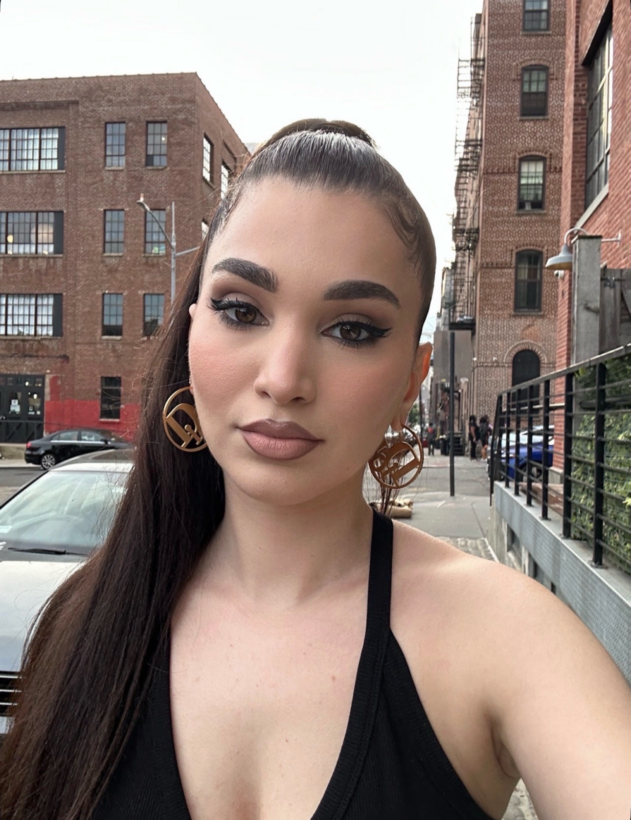 @Bibi