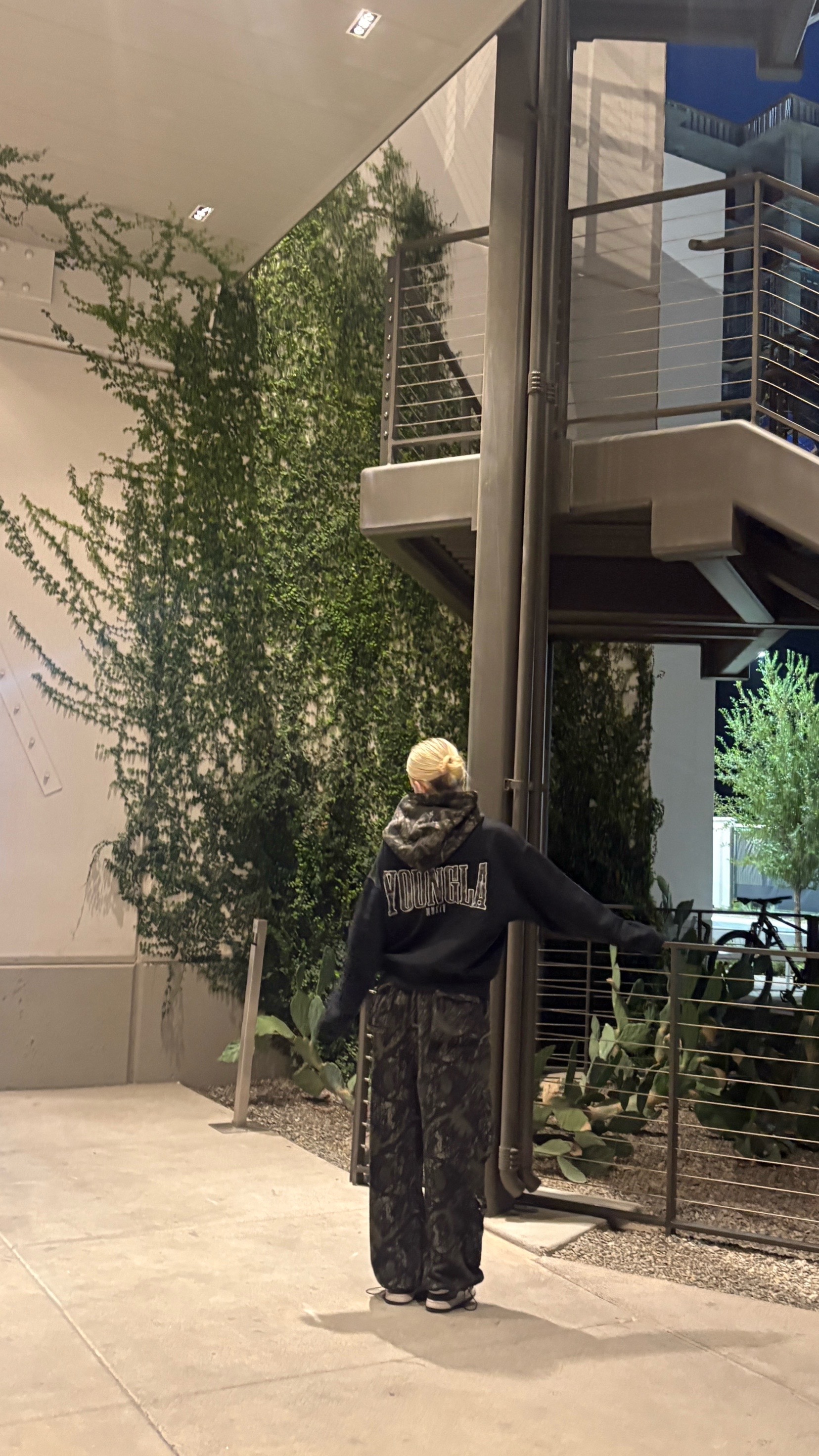 @๐๐ชฝ