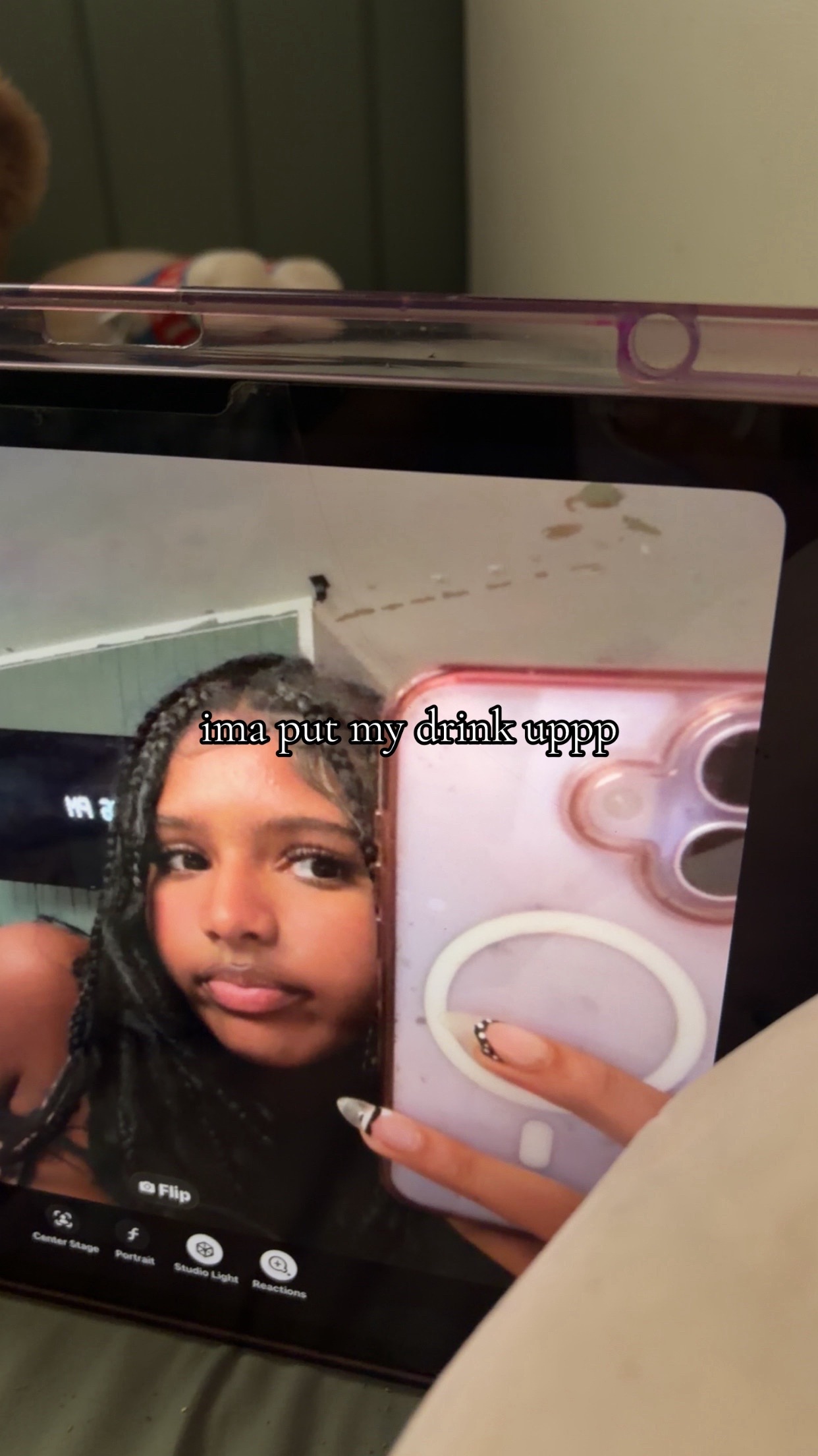 @renee