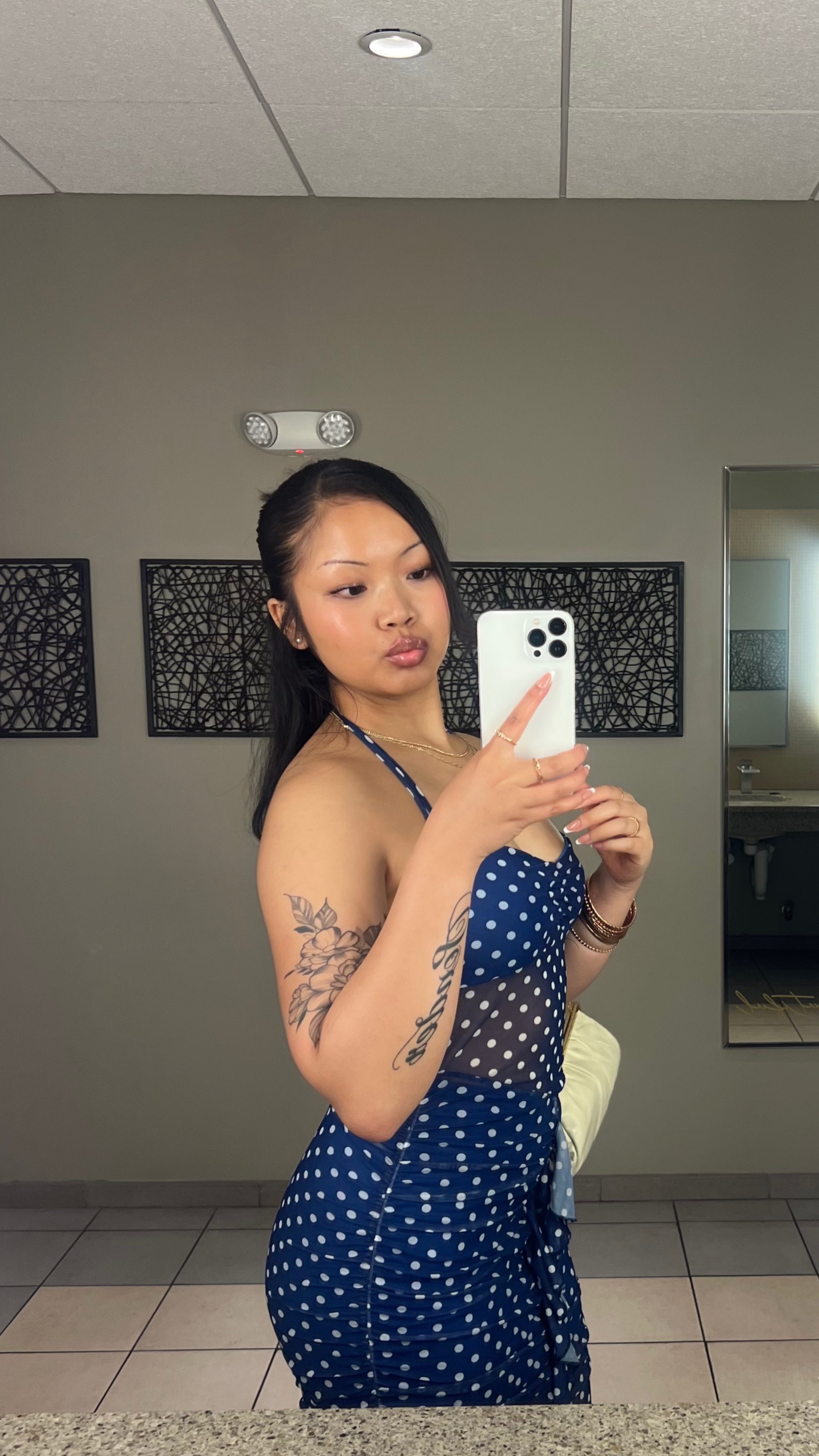 @v