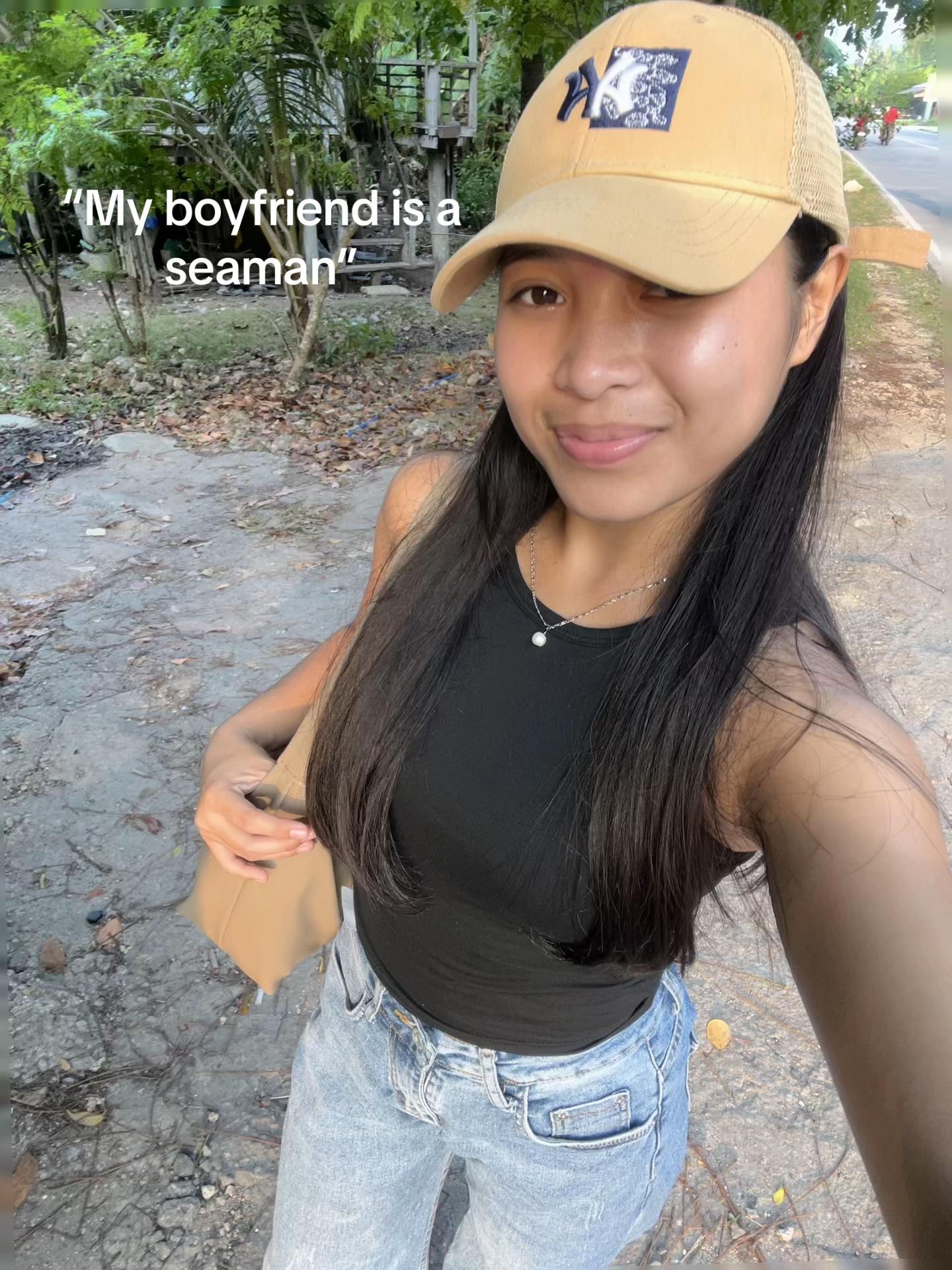 @🫦