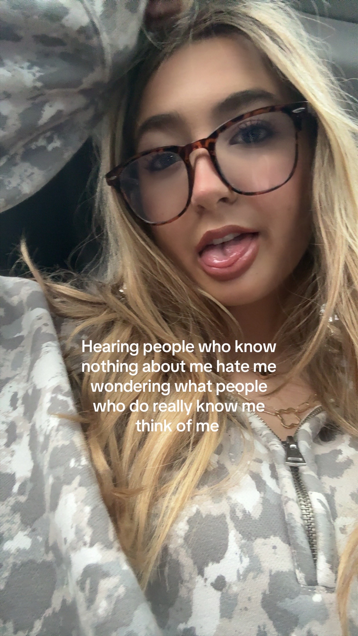 @madihsyn