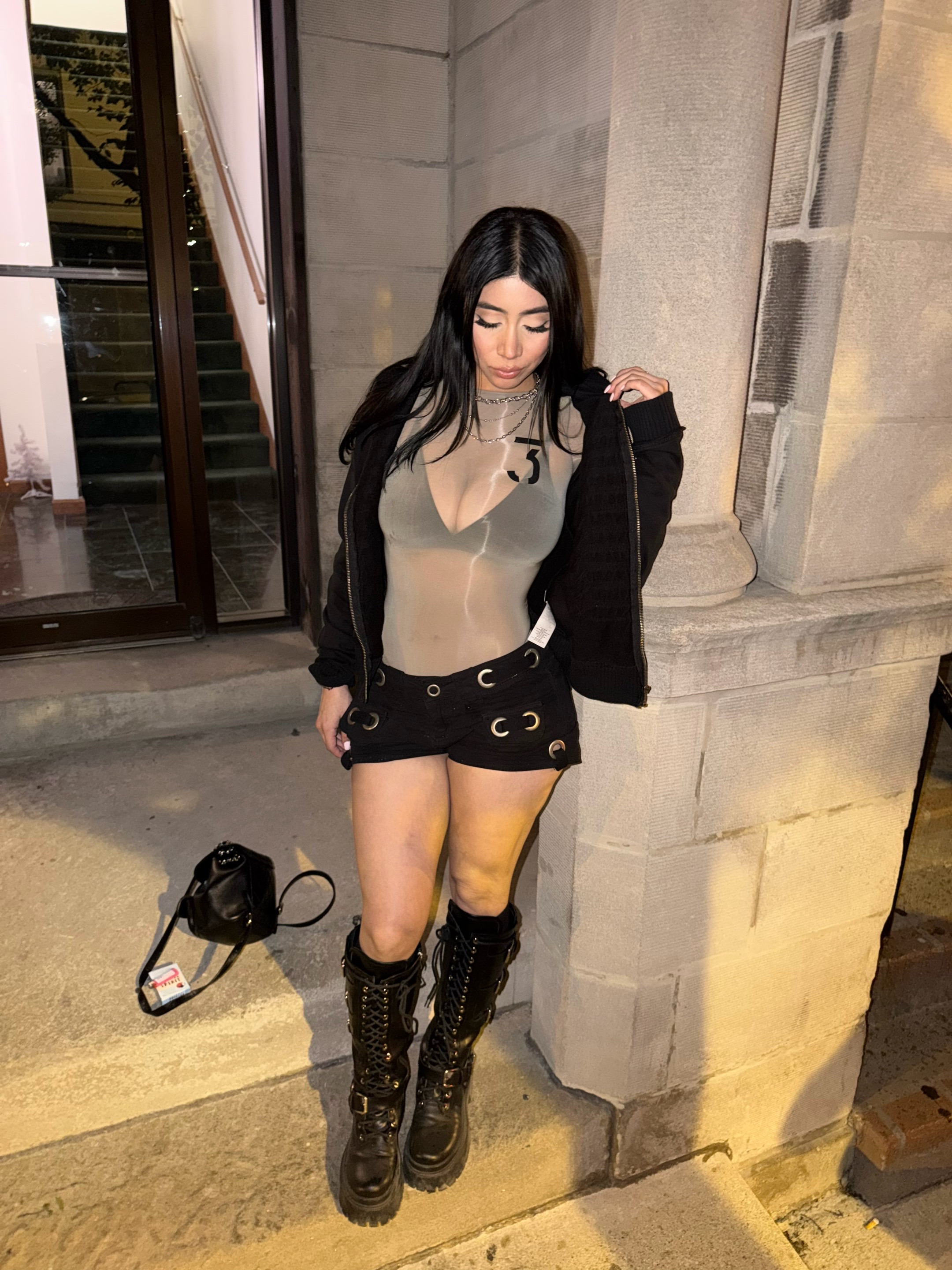@Waifu Violet 🖤