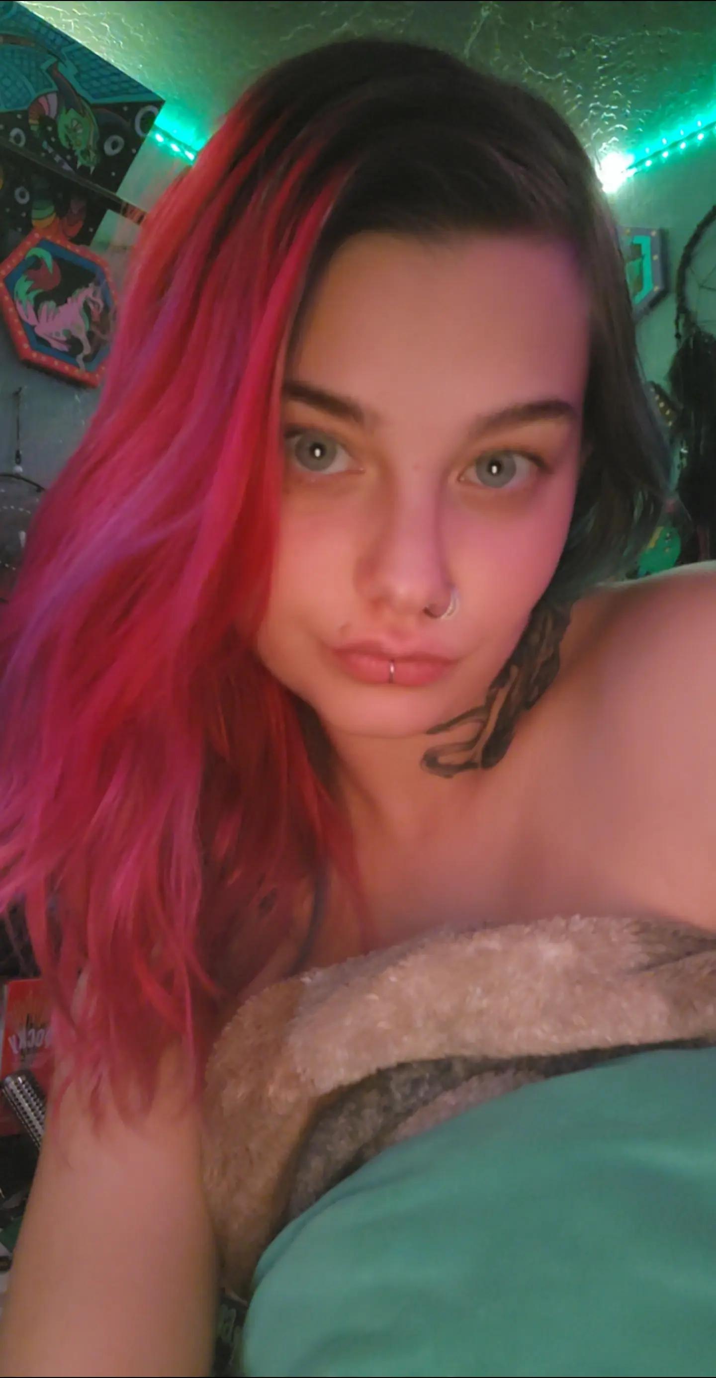 @LeiraKitty