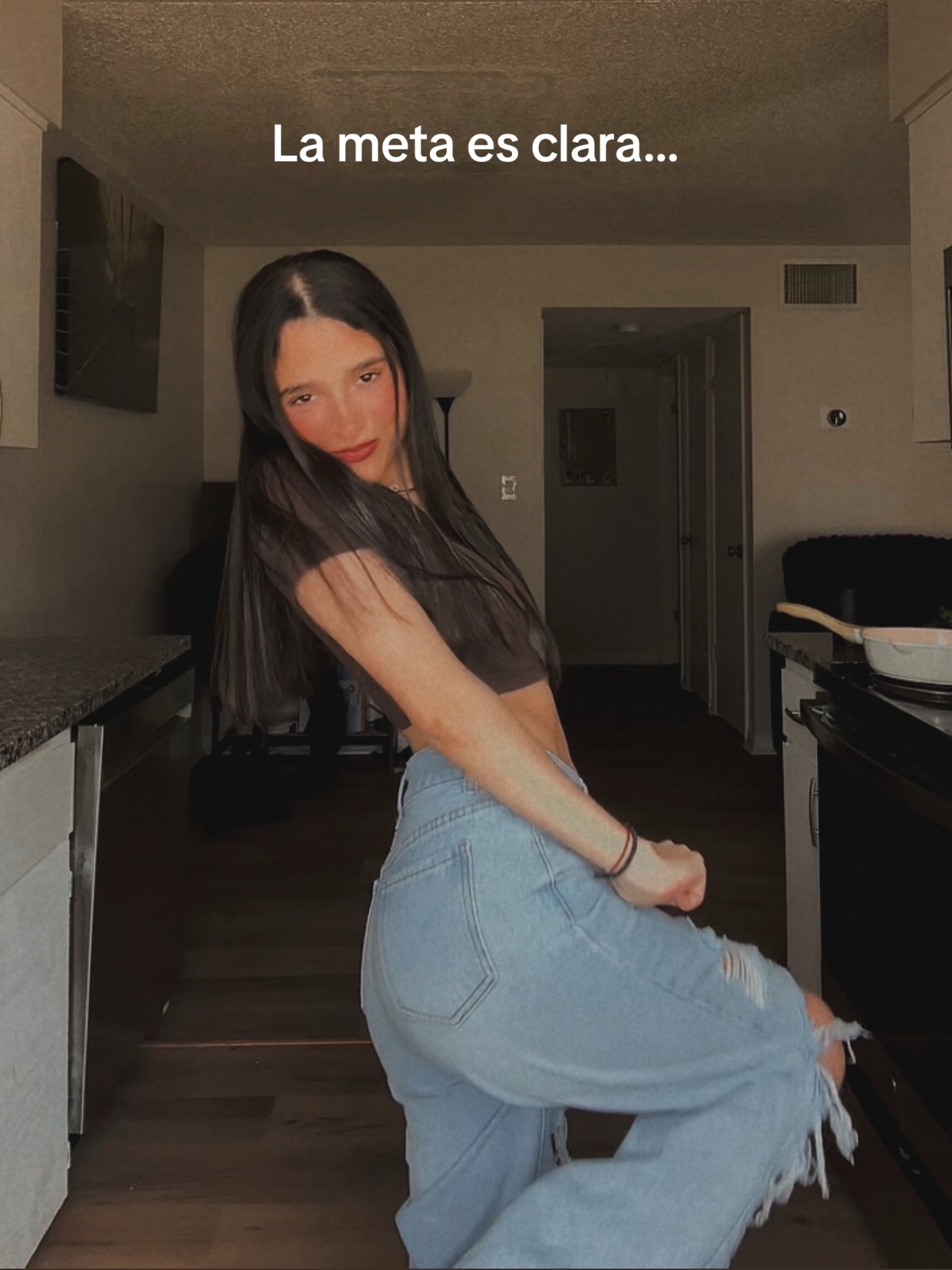 @elahansen