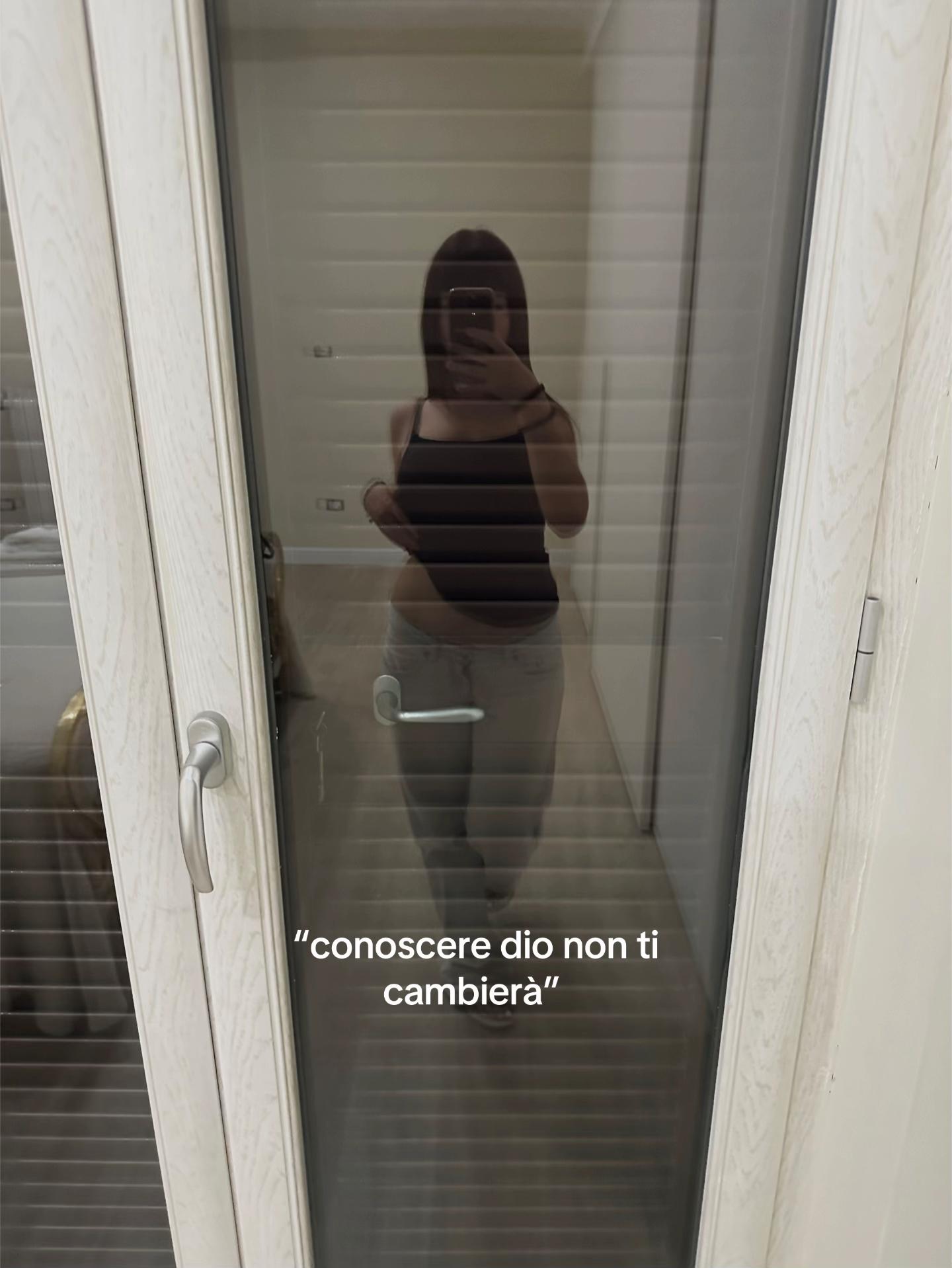 @selena