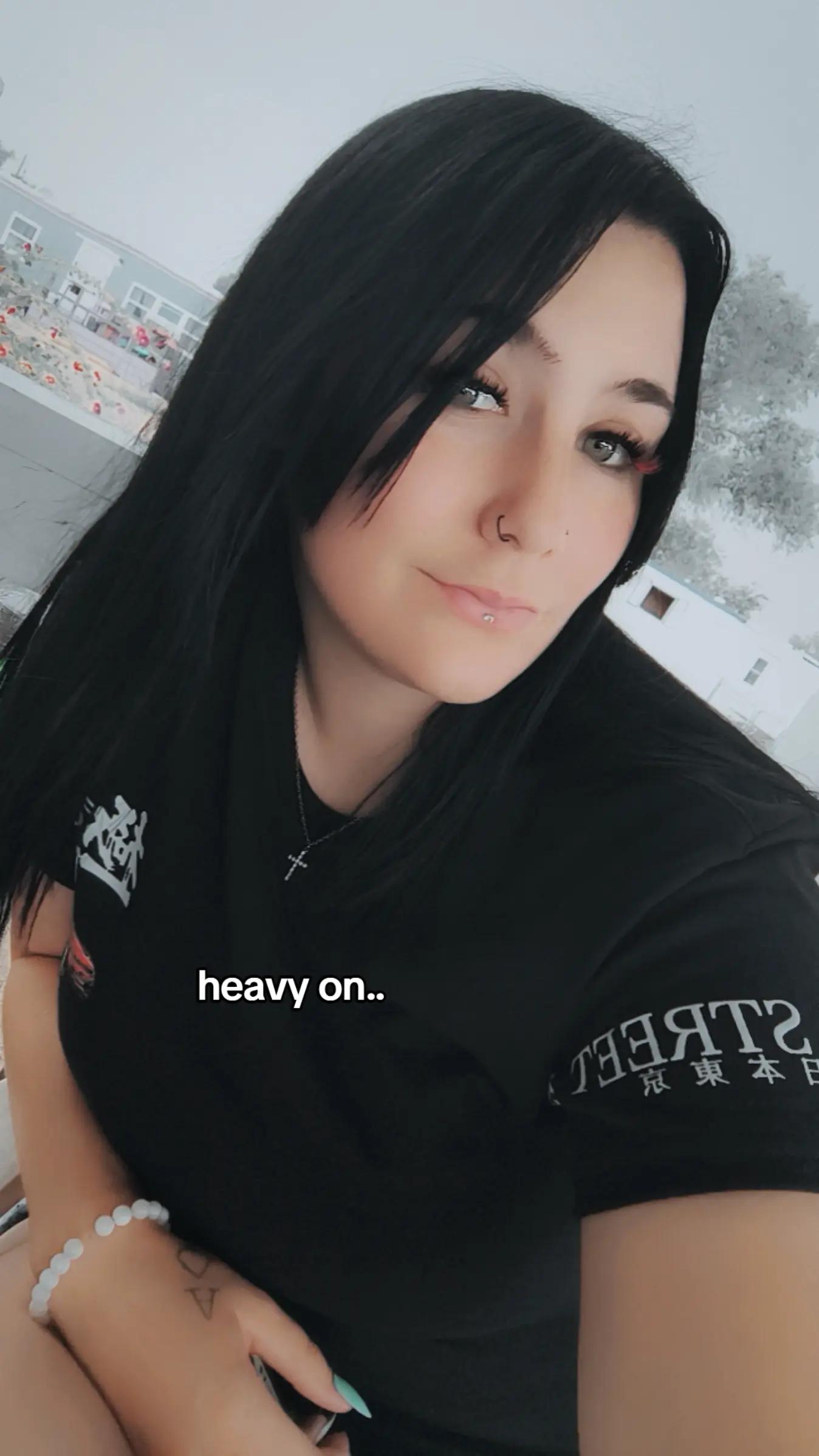 @𝓑𝓪𝔂𝓵𝓮𝓮 𝓐𝓭𝓪𝓶