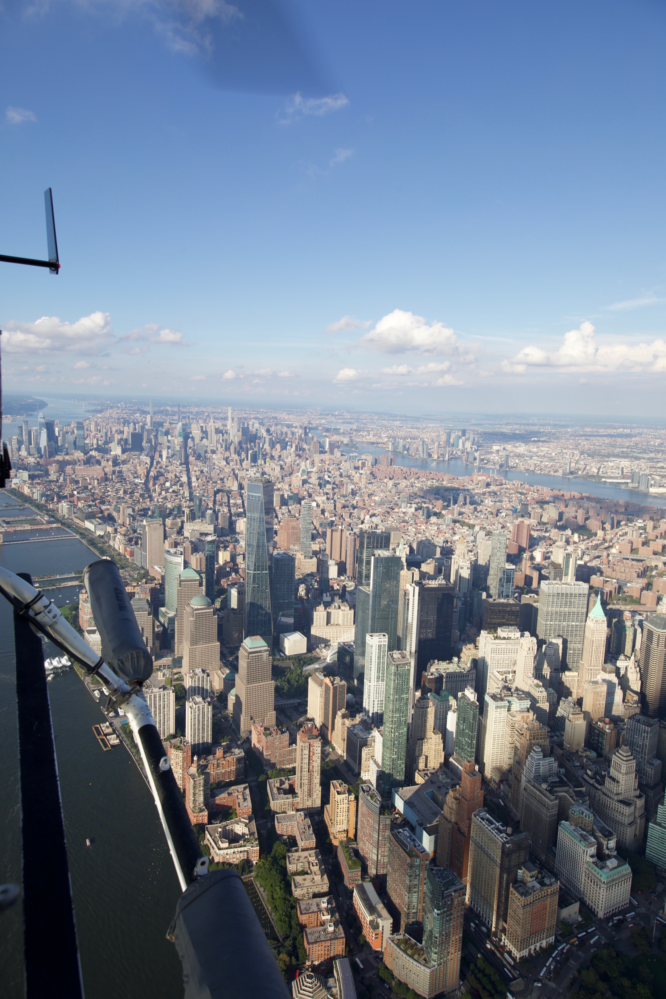 @FlyNYON