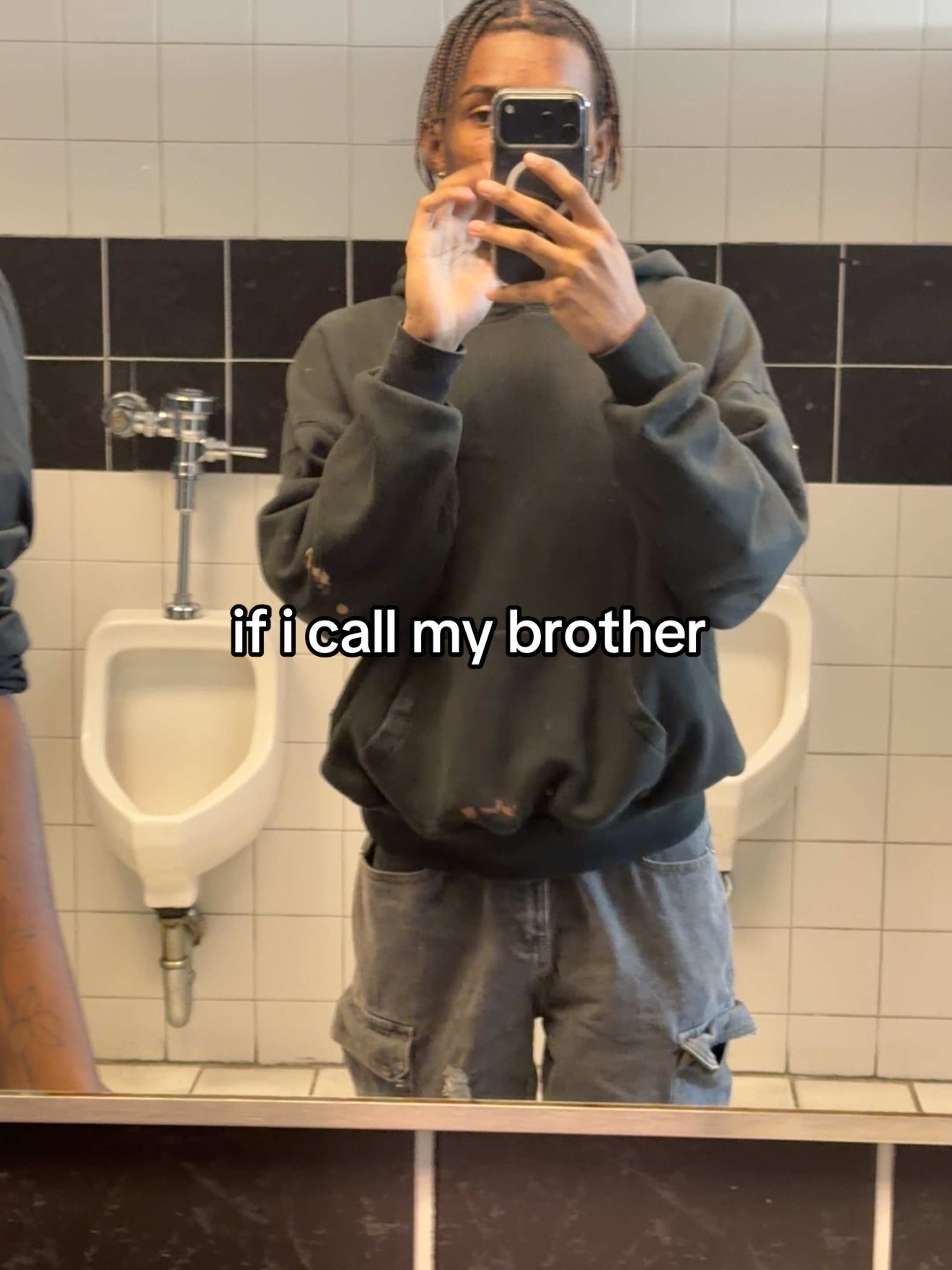 @MB🦈