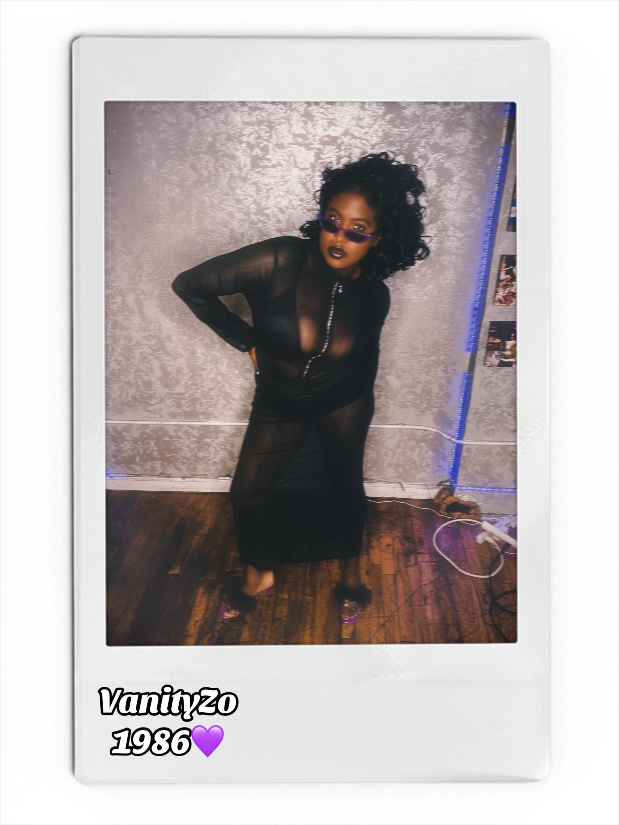 @VanityZo