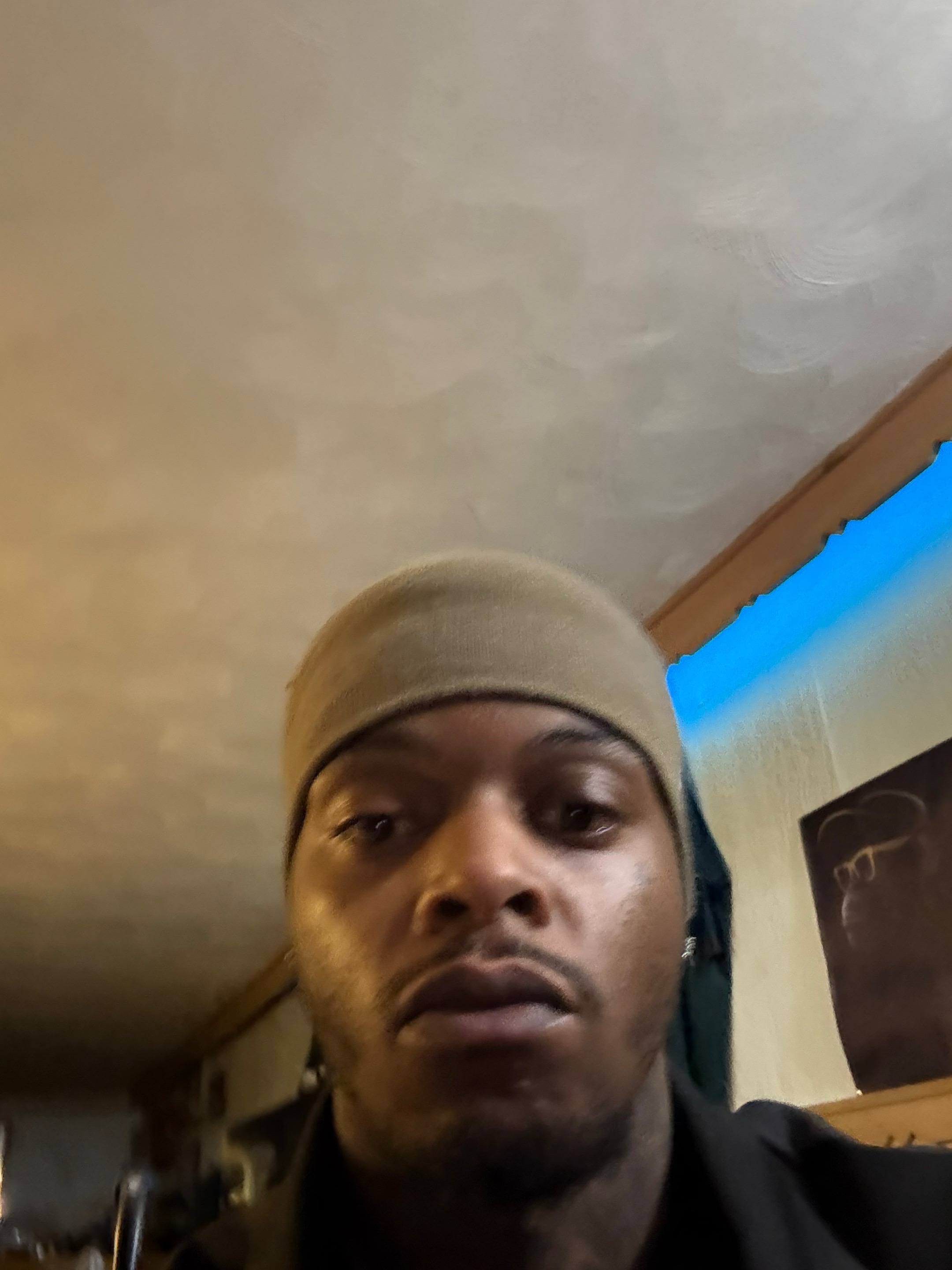 @Babytrenchh ✝️