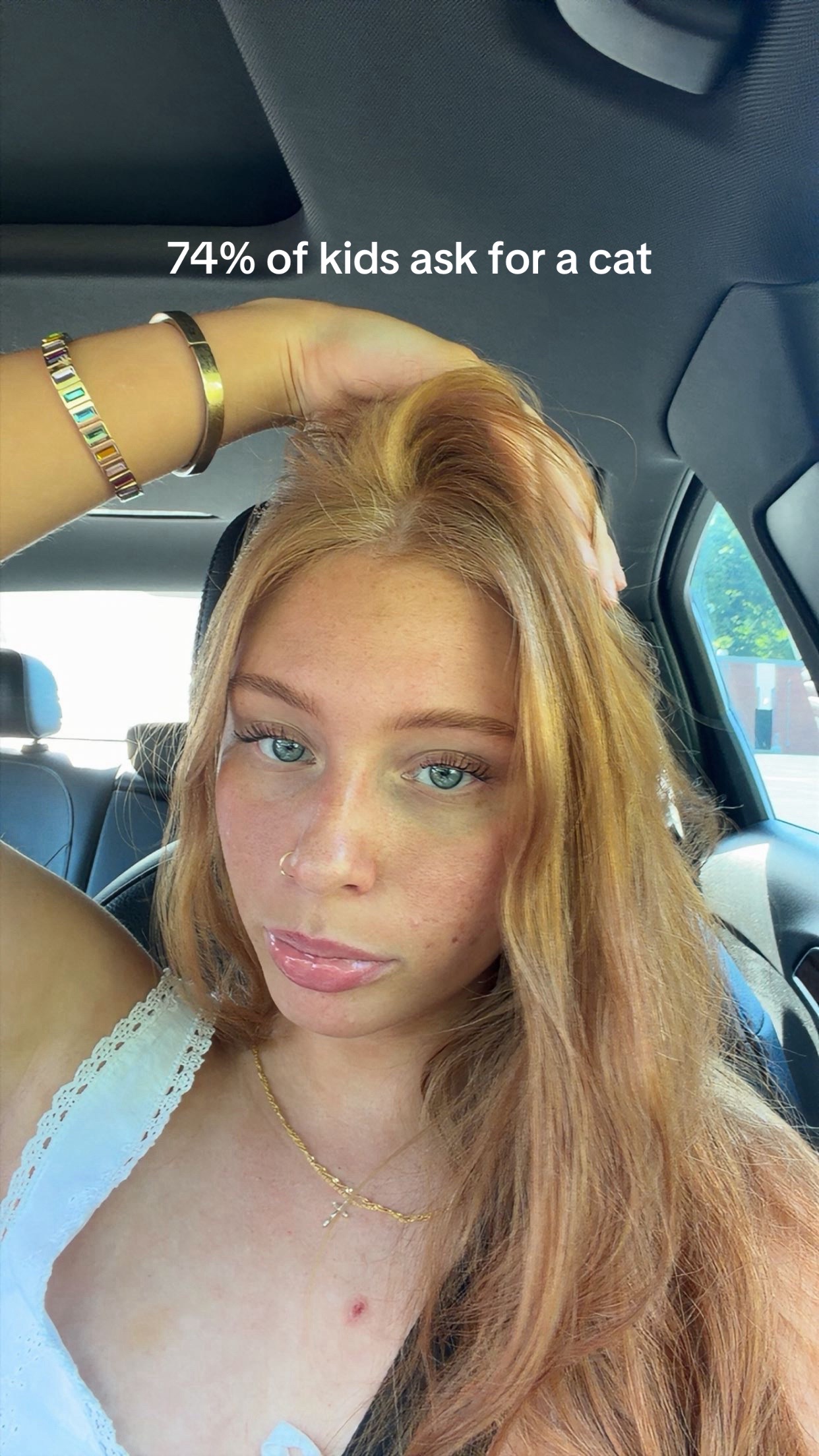 @♱