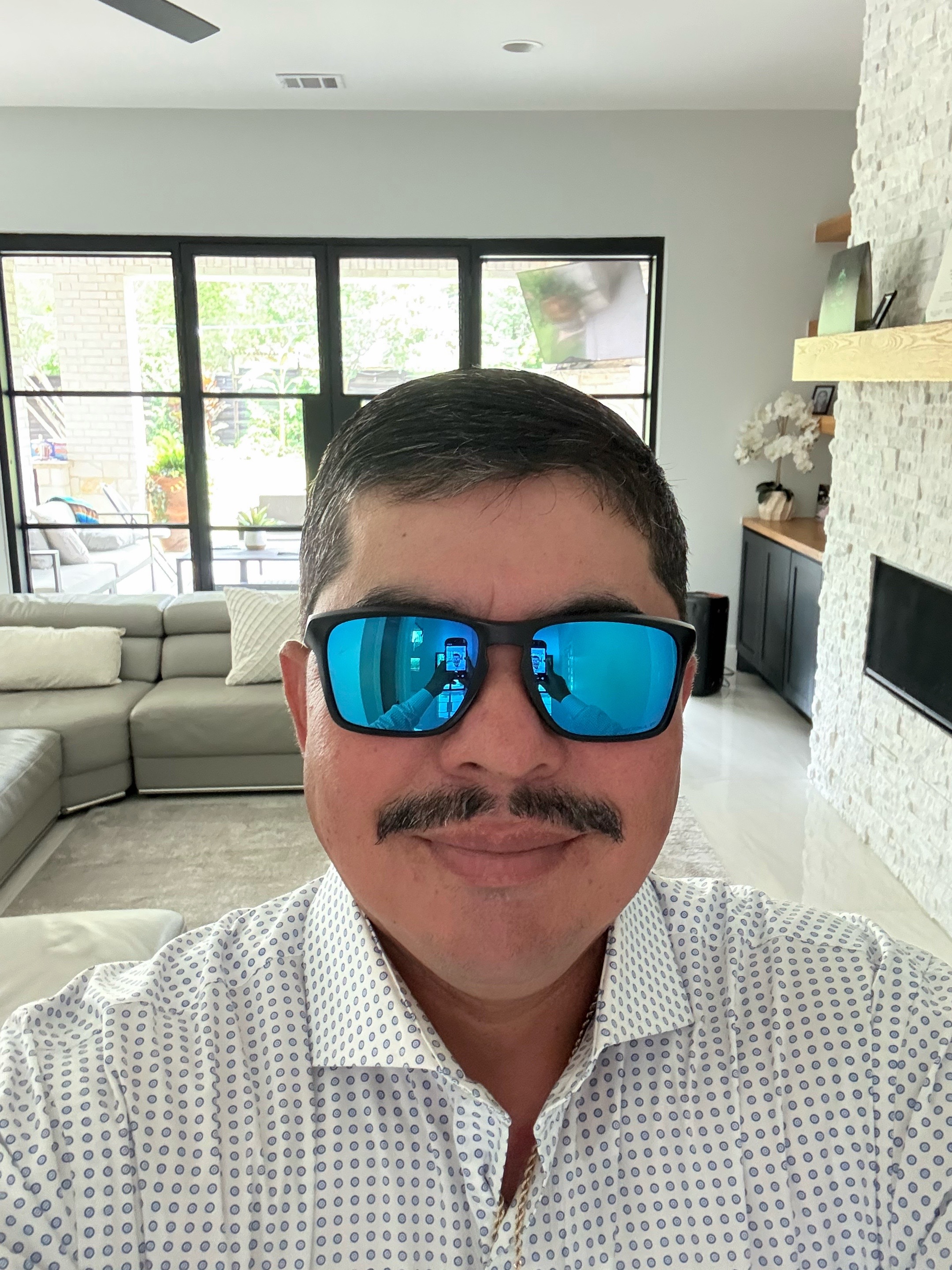 @Luis linares