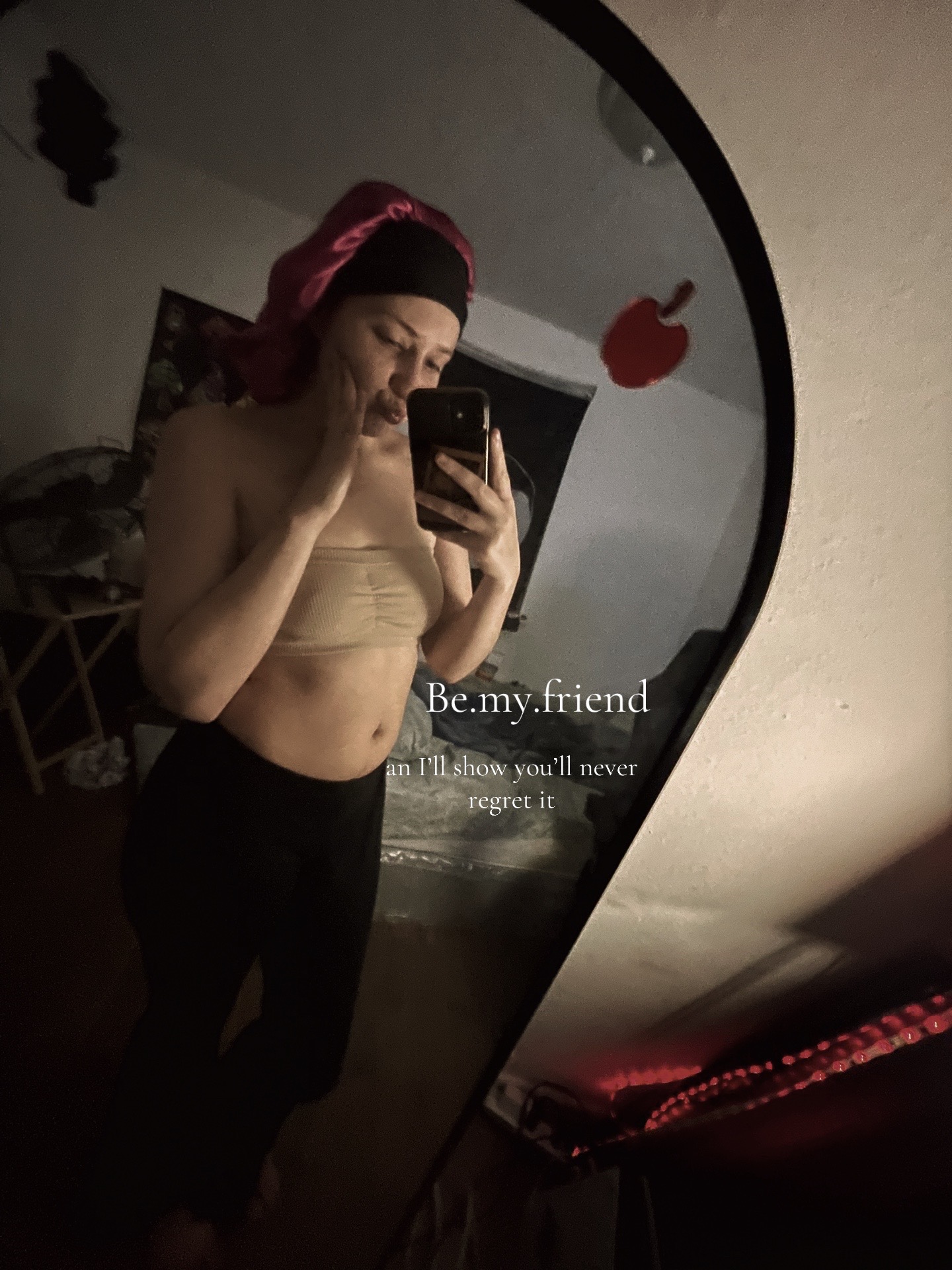 @👻